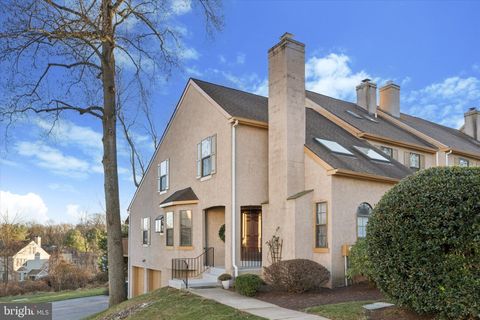 Photo of 2701 Stoneham Drive #2701B, WEST CHESTER, PA 19382 (MLS # PACT2114752)