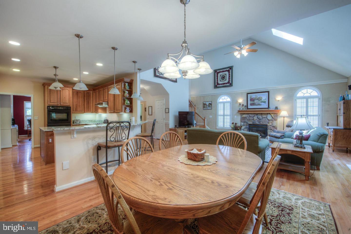 KELLYS LANDING - Residential