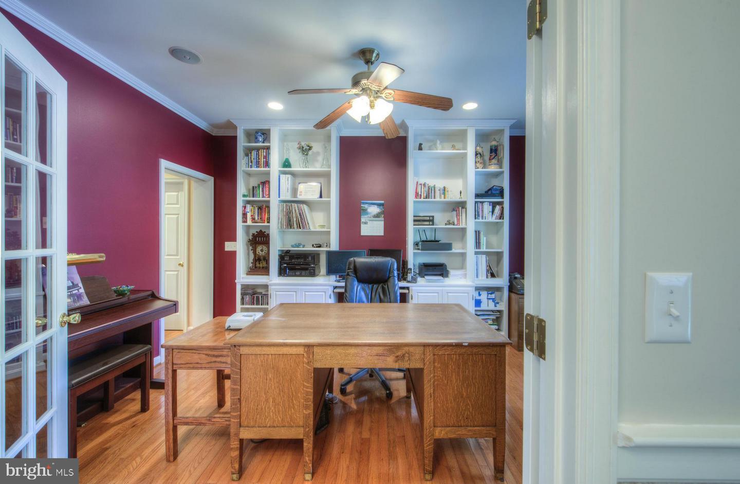 KELLYS LANDING - Residential