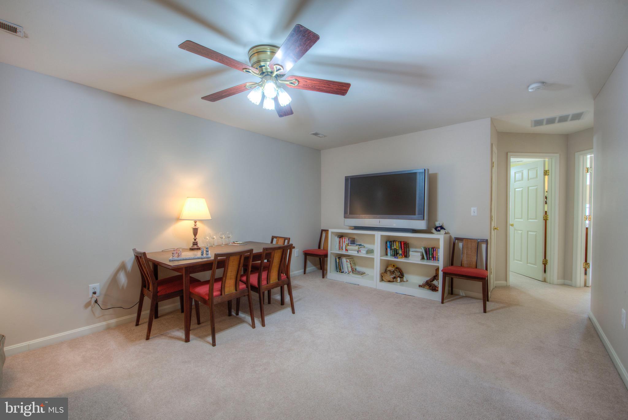 KELLYS LANDING - Residential