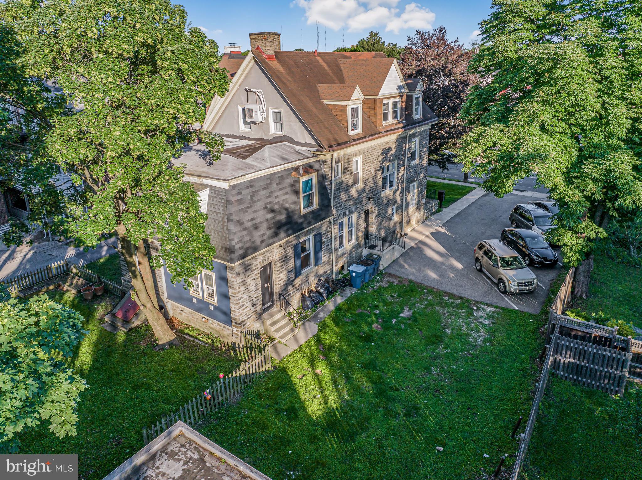 GERMANTOWN - Commercial Sale