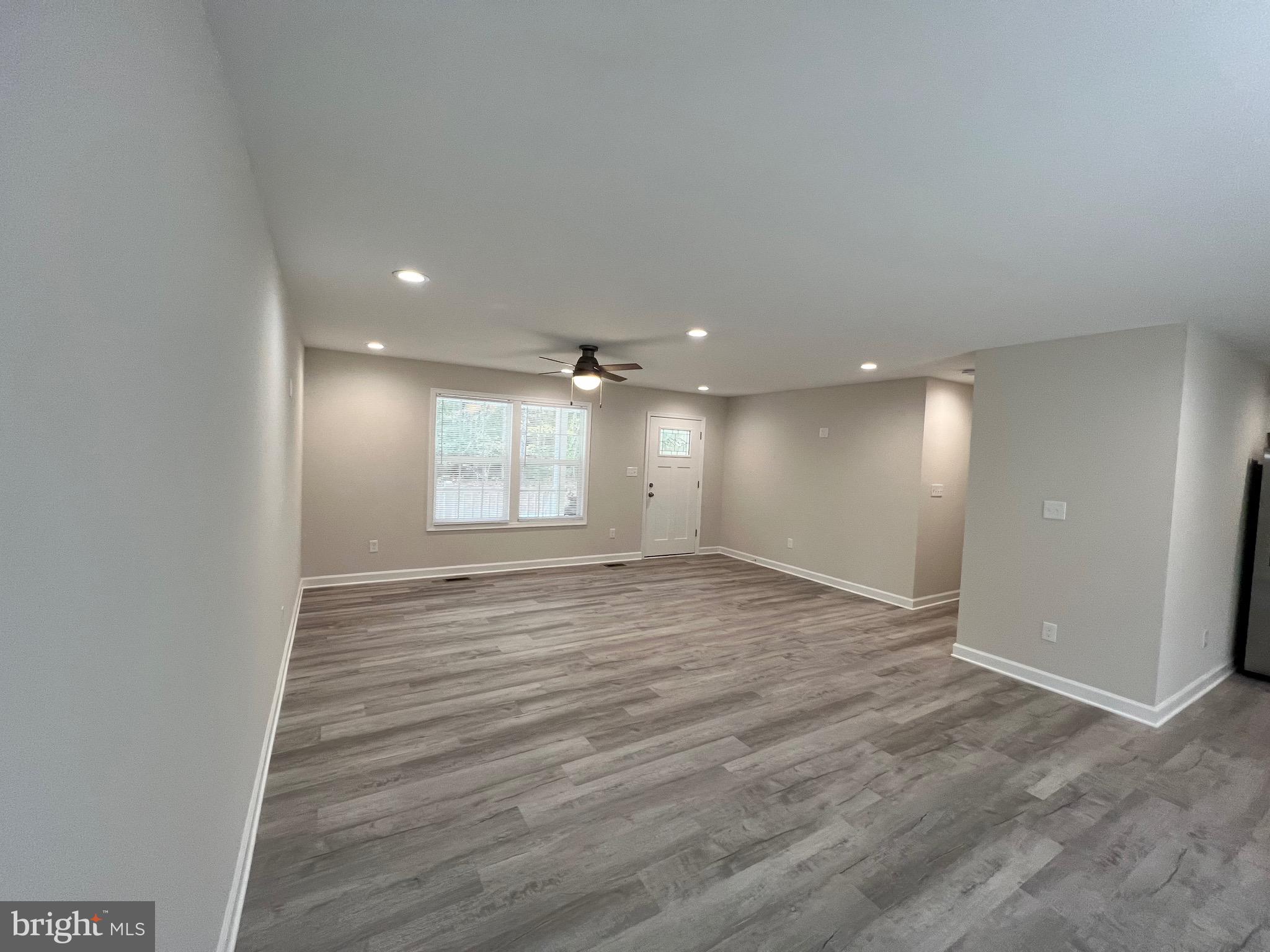 GLEBE HARBOR - Residential