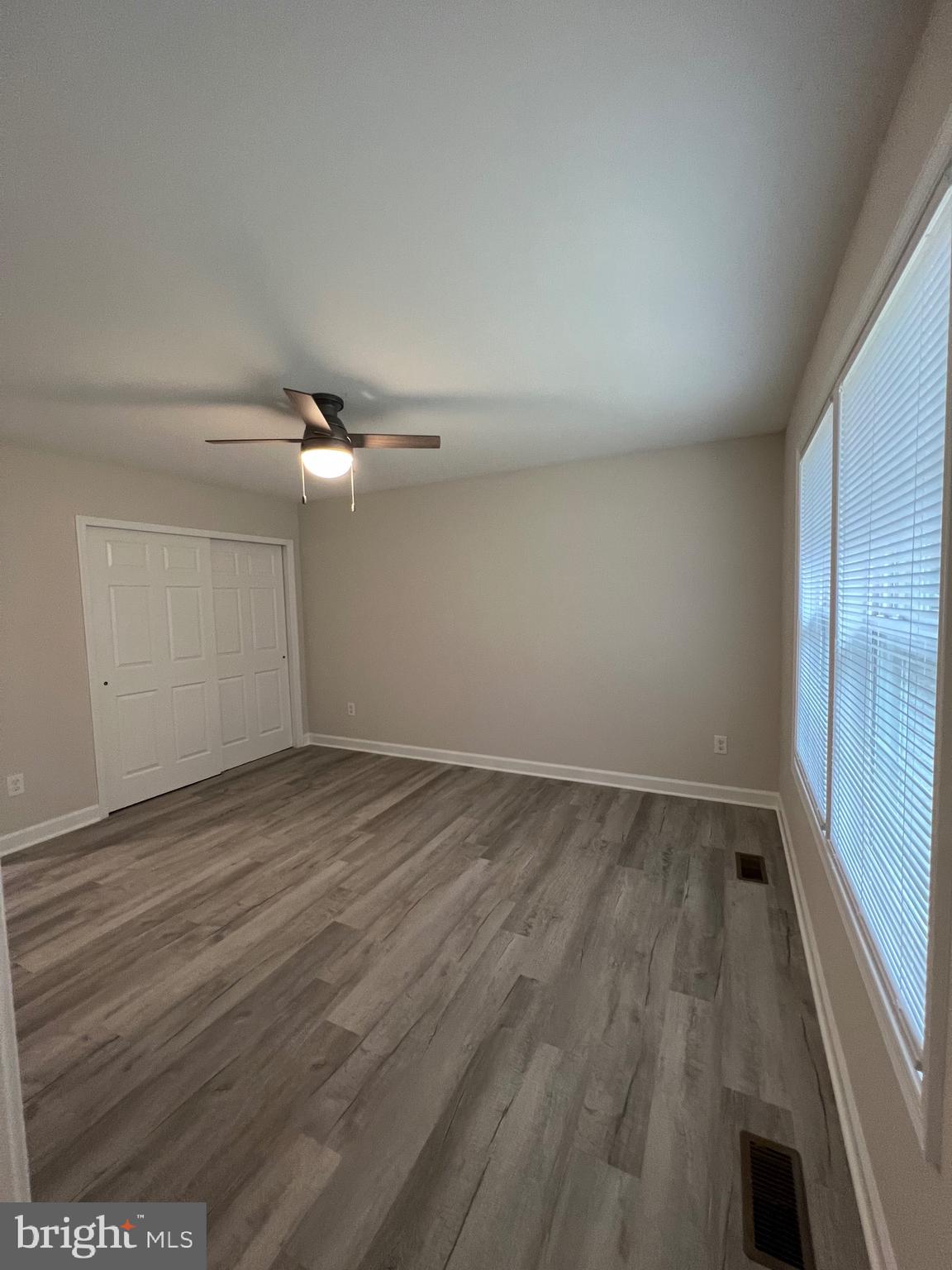 GLEBE HARBOR - Residential