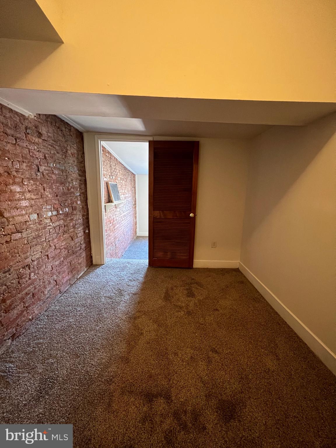 GRADUATE HOSPITAL - Residential Lease