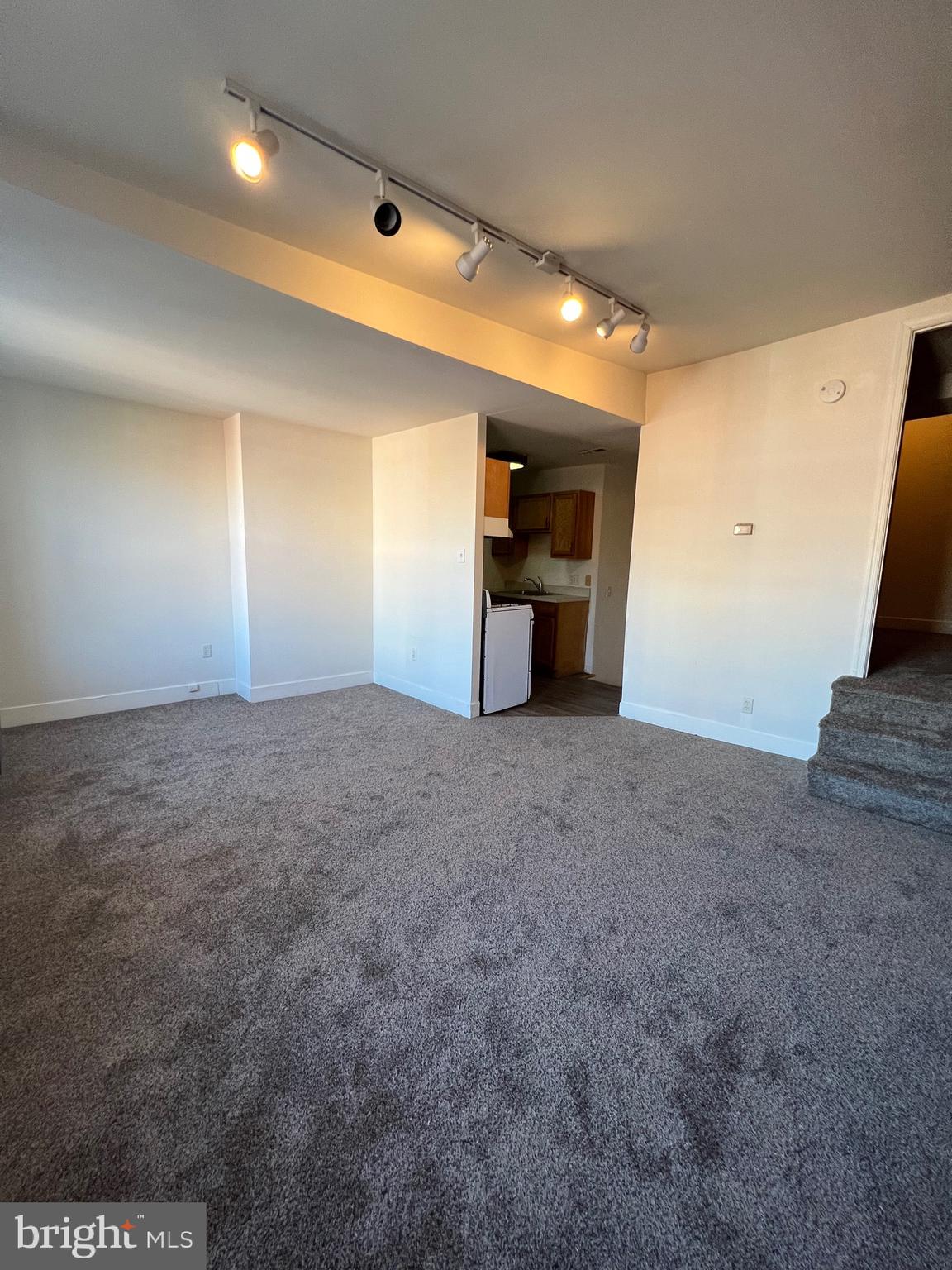 GRADUATE HOSPITAL - Residential Lease