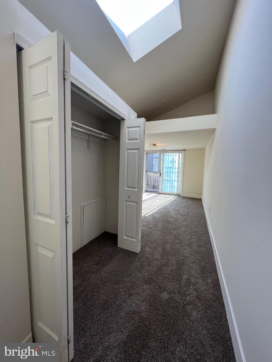 GRADUATE HOSPITAL - Residential Lease