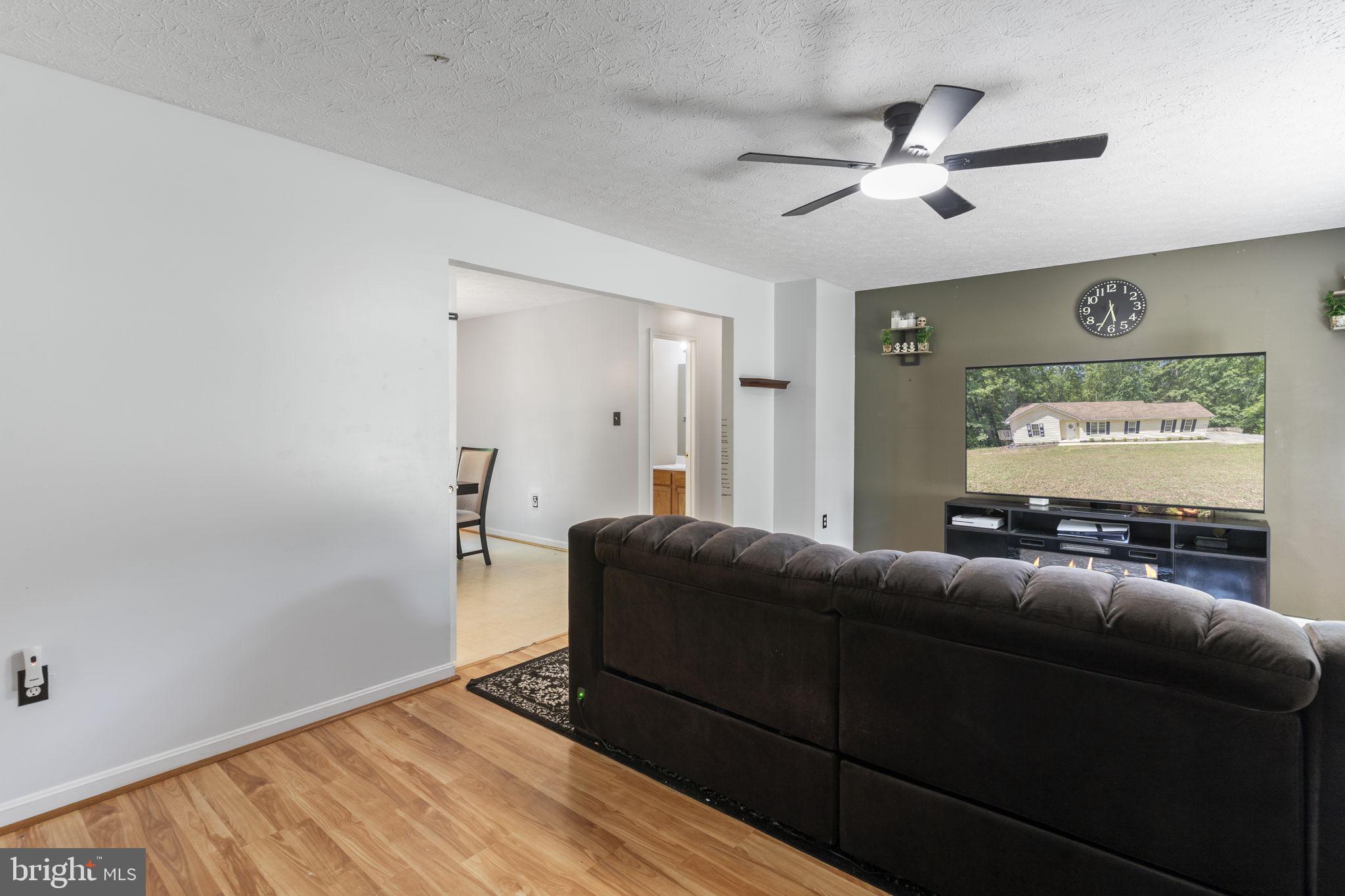 37362 E SPICER DRIVE