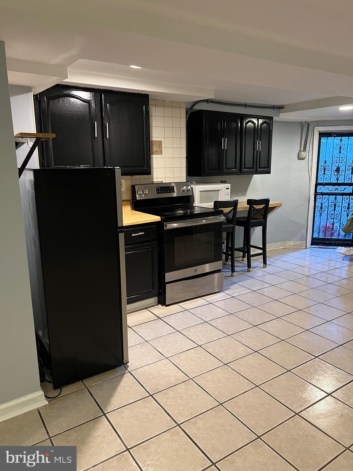 WYNNEFIELD - Residential Lease