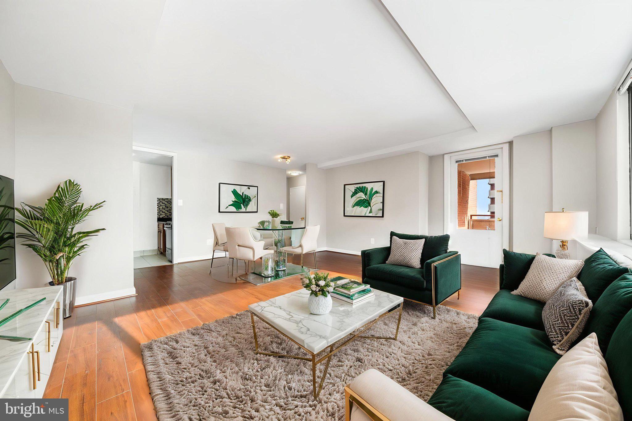 1021 ARLINGTON BOULEVARD 842