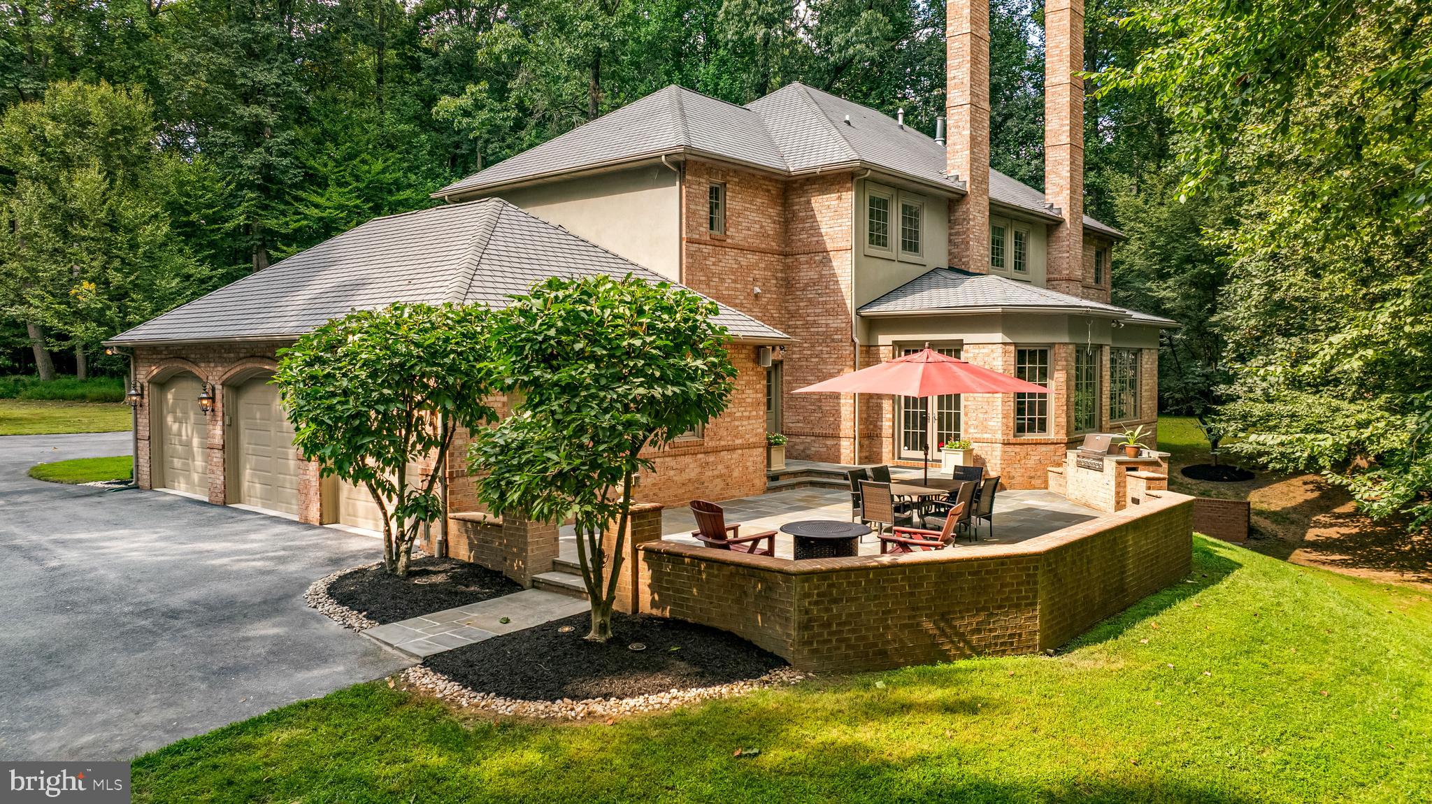 12 SPRING FOREST COURT