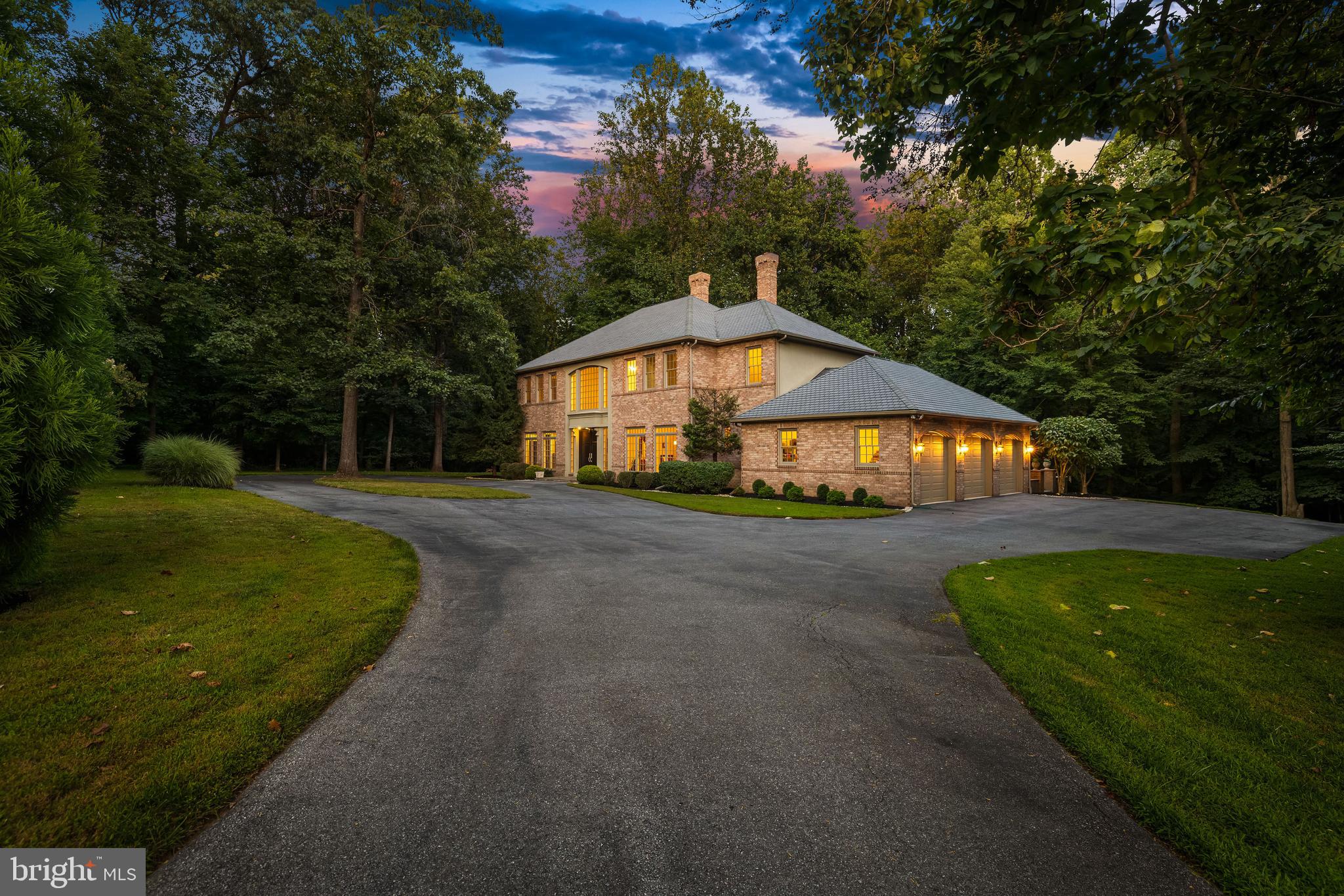 12 SPRING FOREST COURT