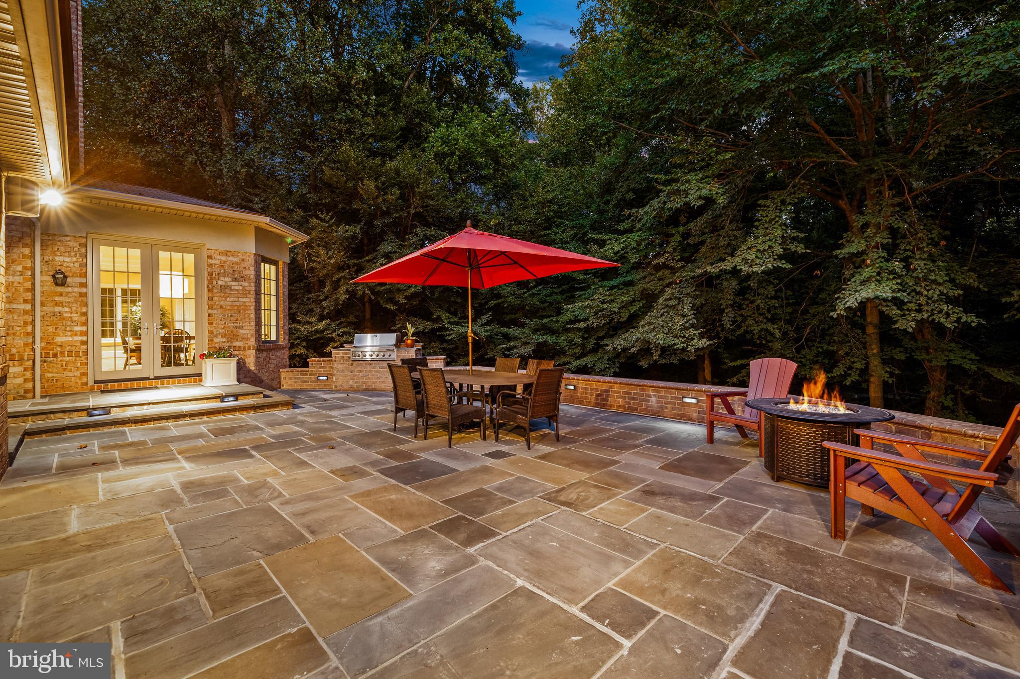 12 SPRING FOREST COURT
