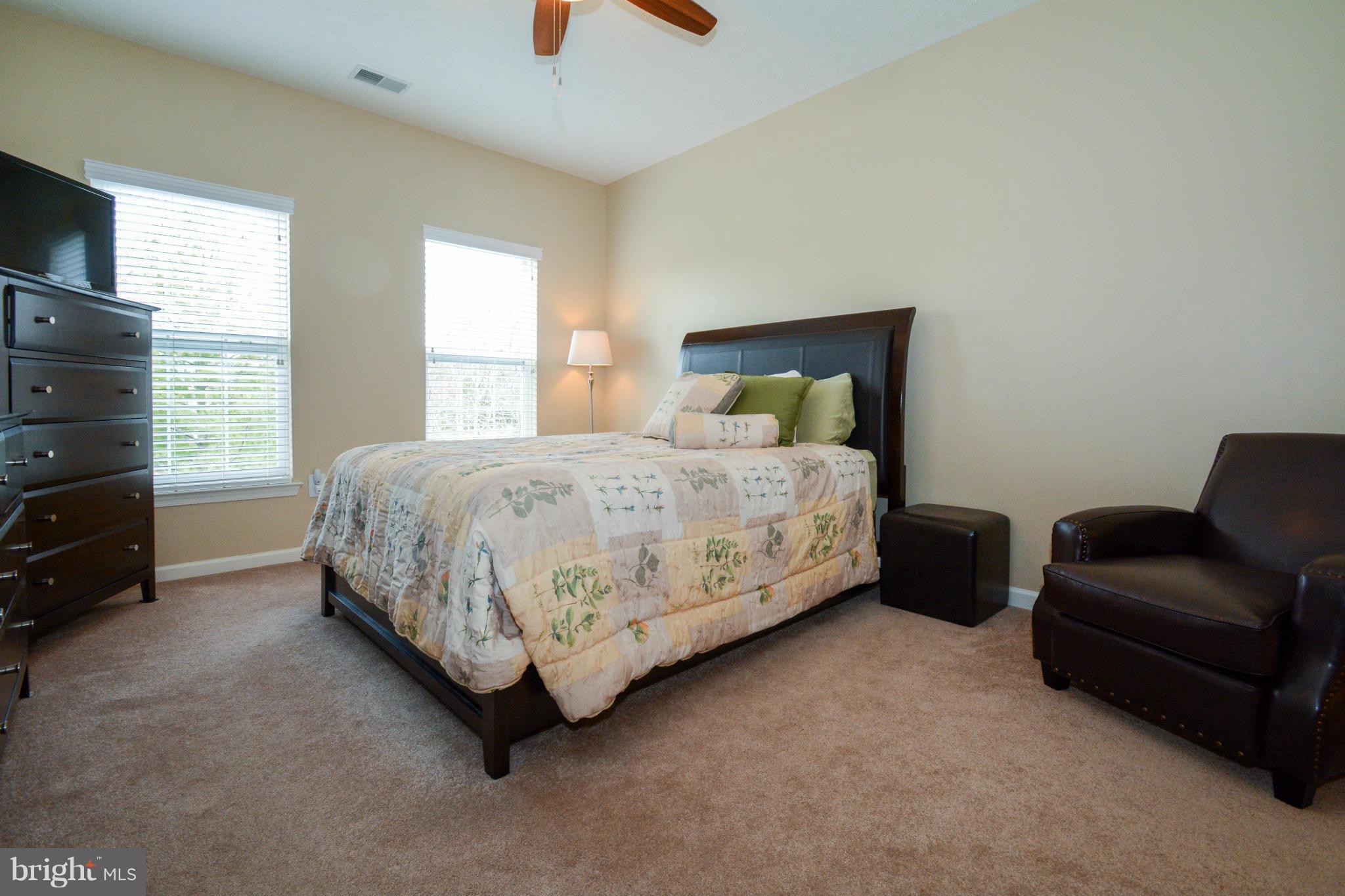 PINEY ORCHARD - Residential