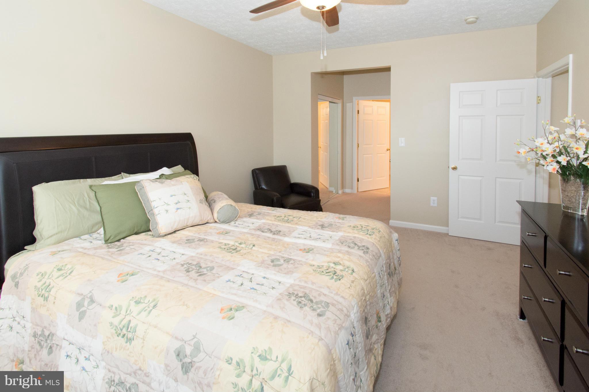 PINEY ORCHARD - Residential