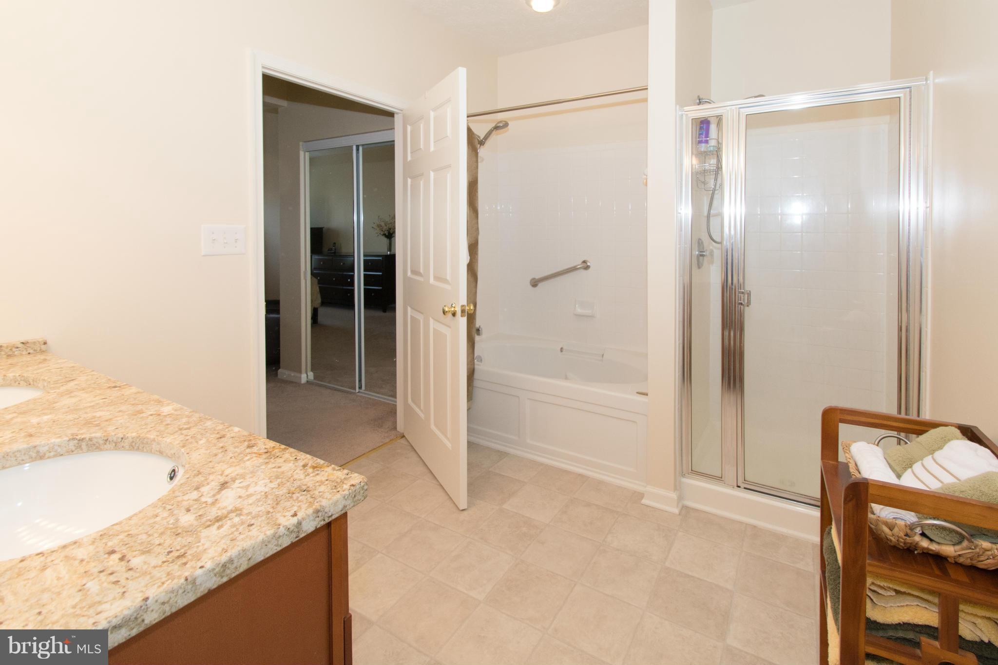 PINEY ORCHARD - Residential