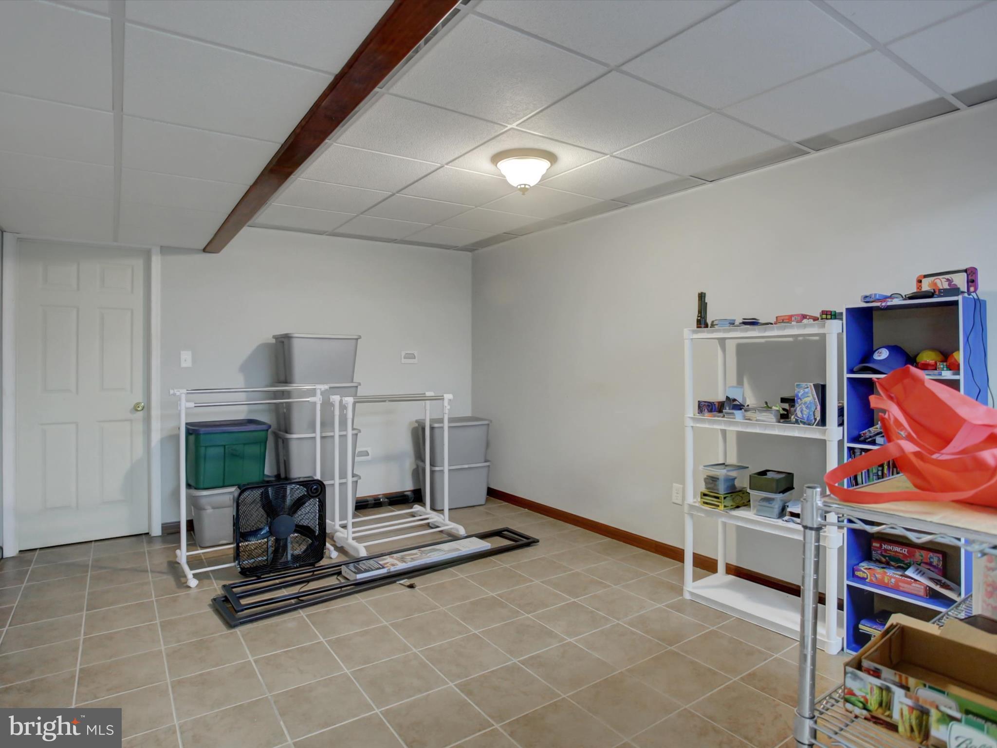 WARM SPRING ESTATES - Residential