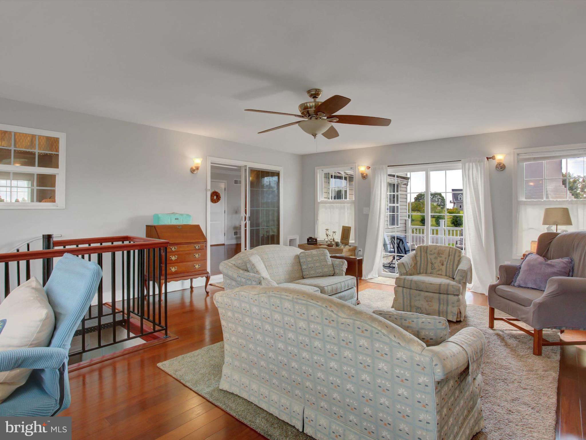 WARM SPRING ESTATES - Residential