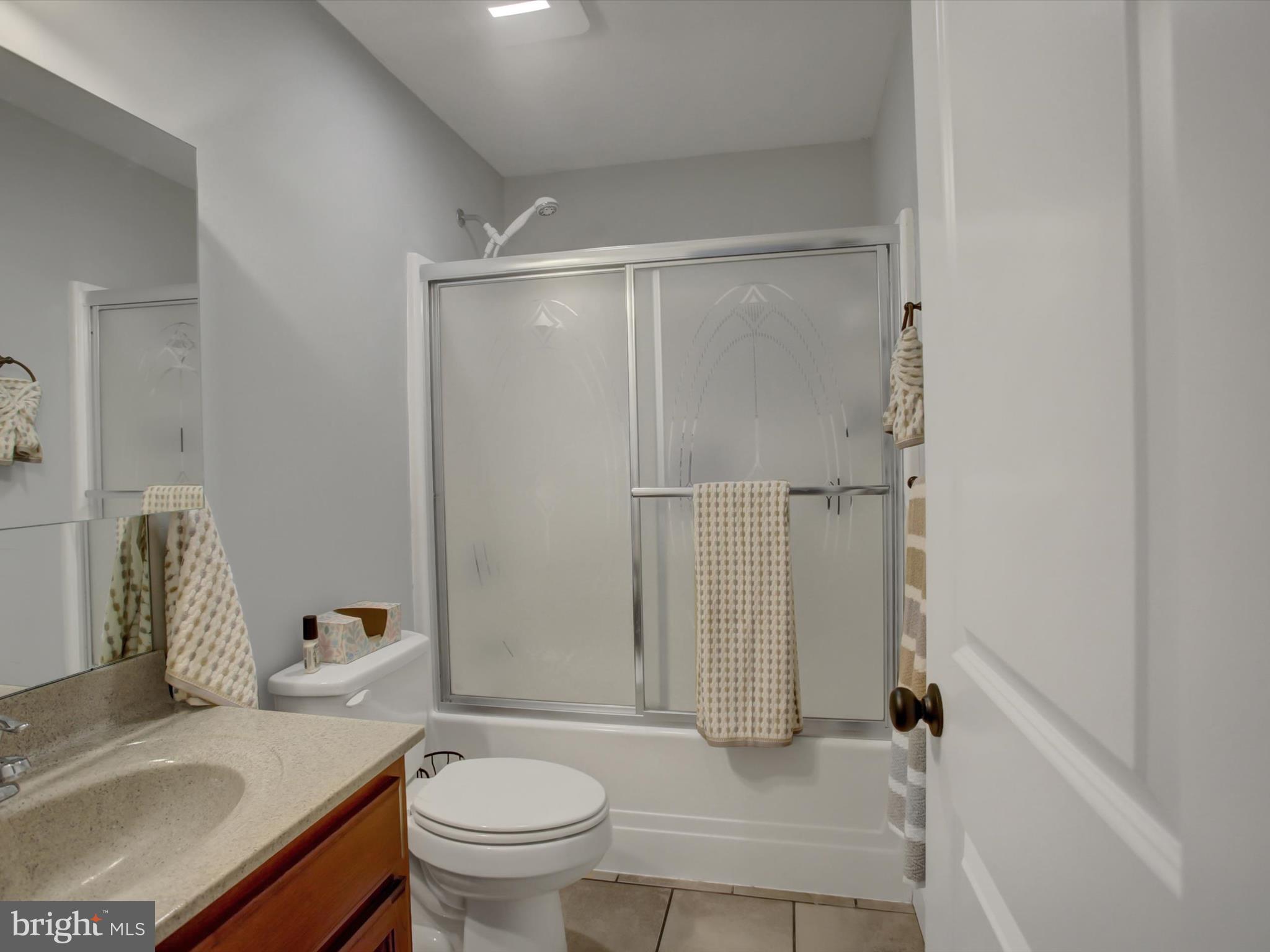 WARM SPRING ESTATES - Residential