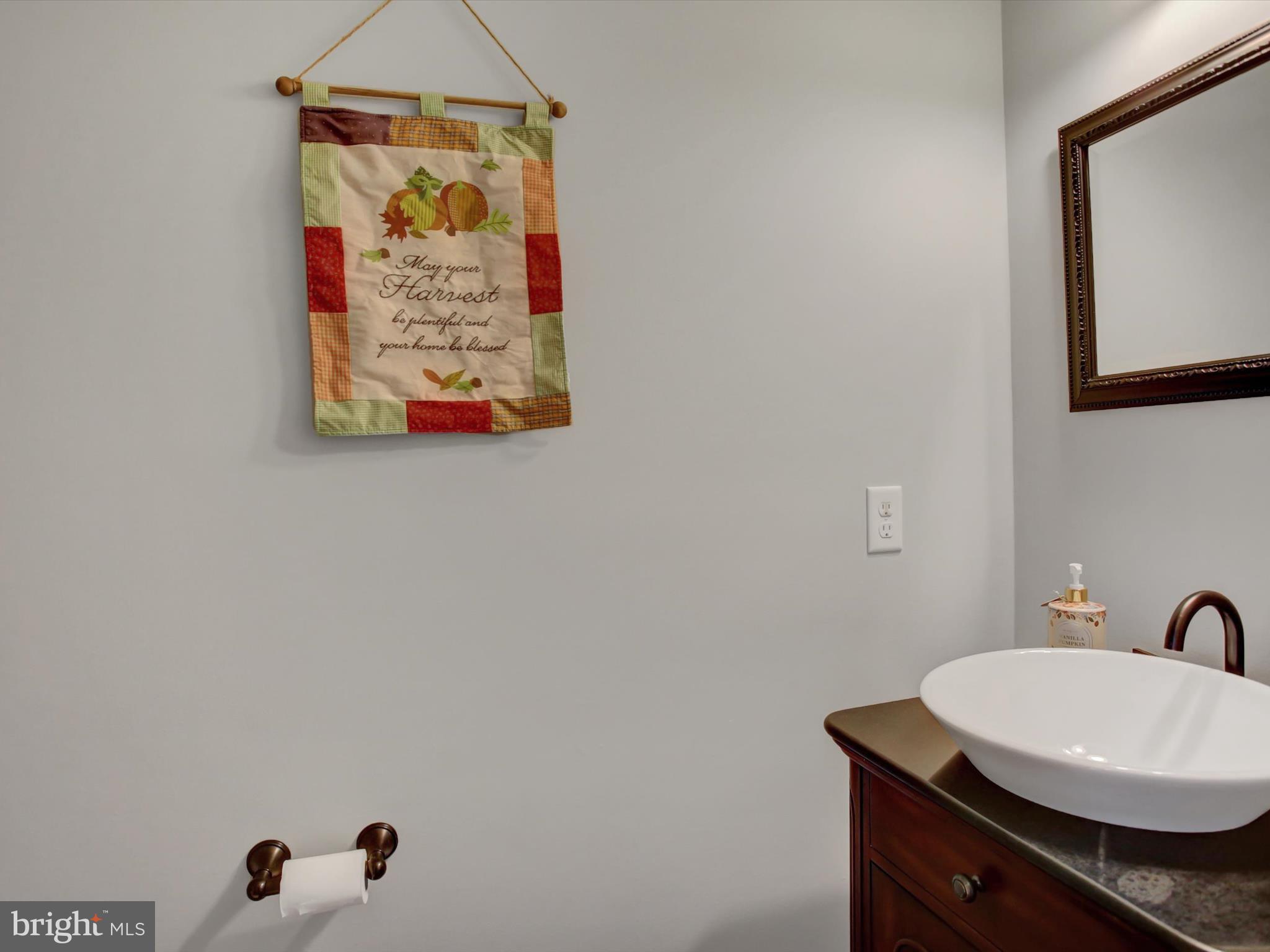 WARM SPRING ESTATES - Residential