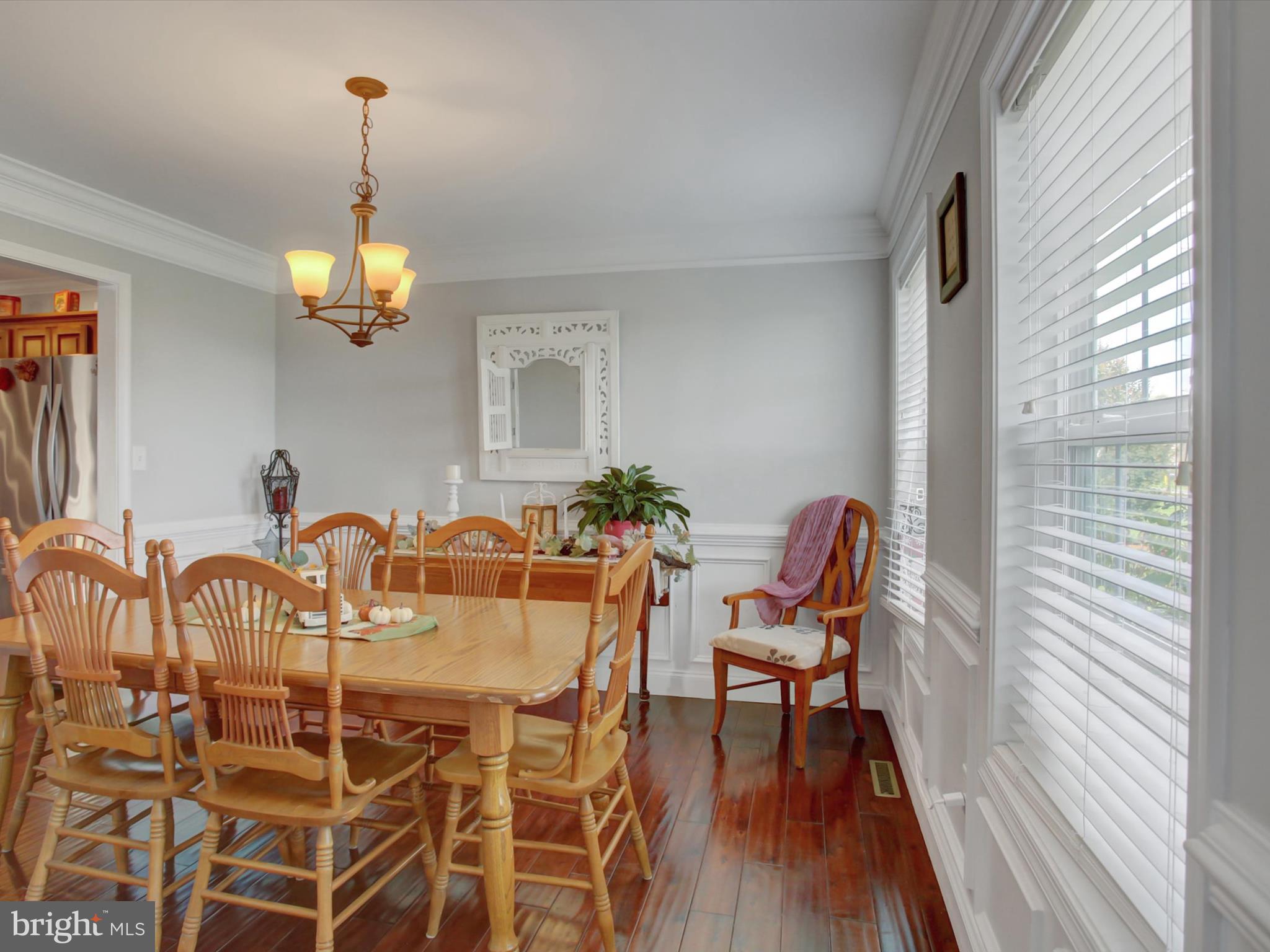 WARM SPRING ESTATES - Residential