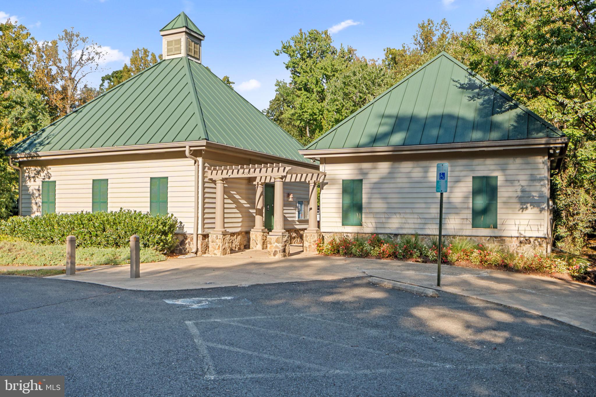 LENAH RUN - Residential Lease