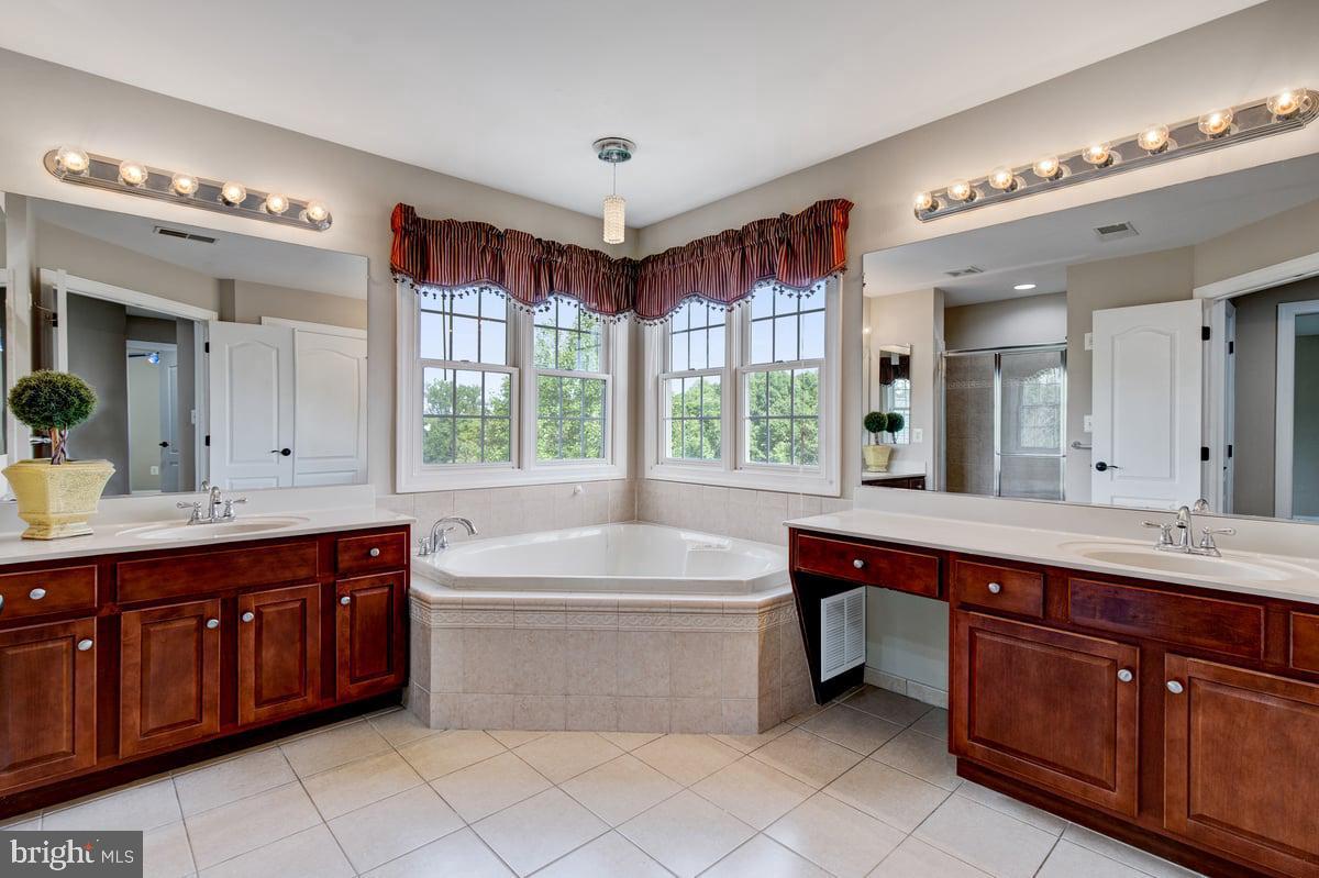 LENAH RUN - Residential Lease