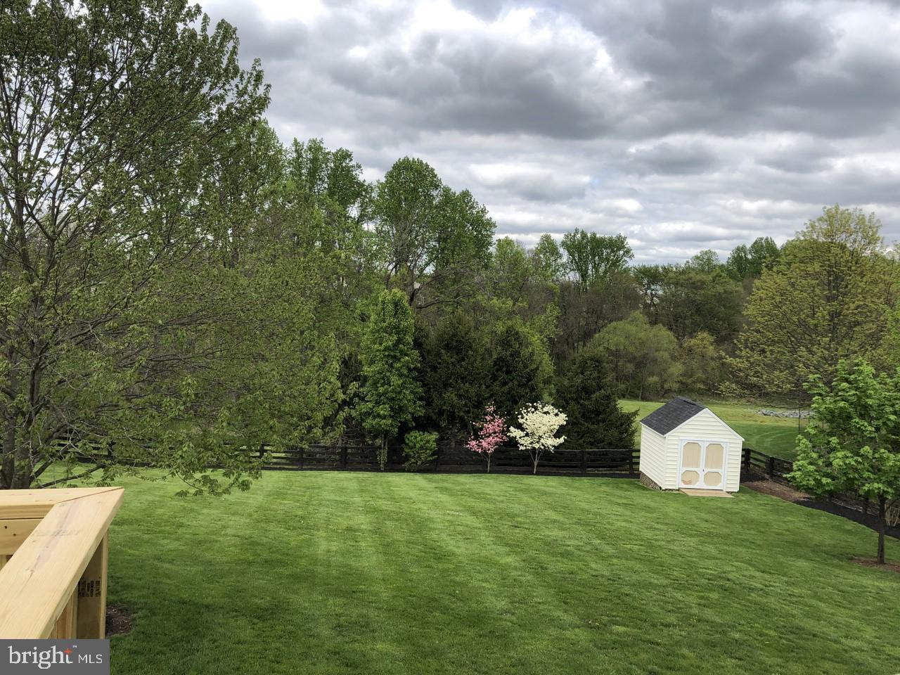 LENAH RUN - Residential Lease