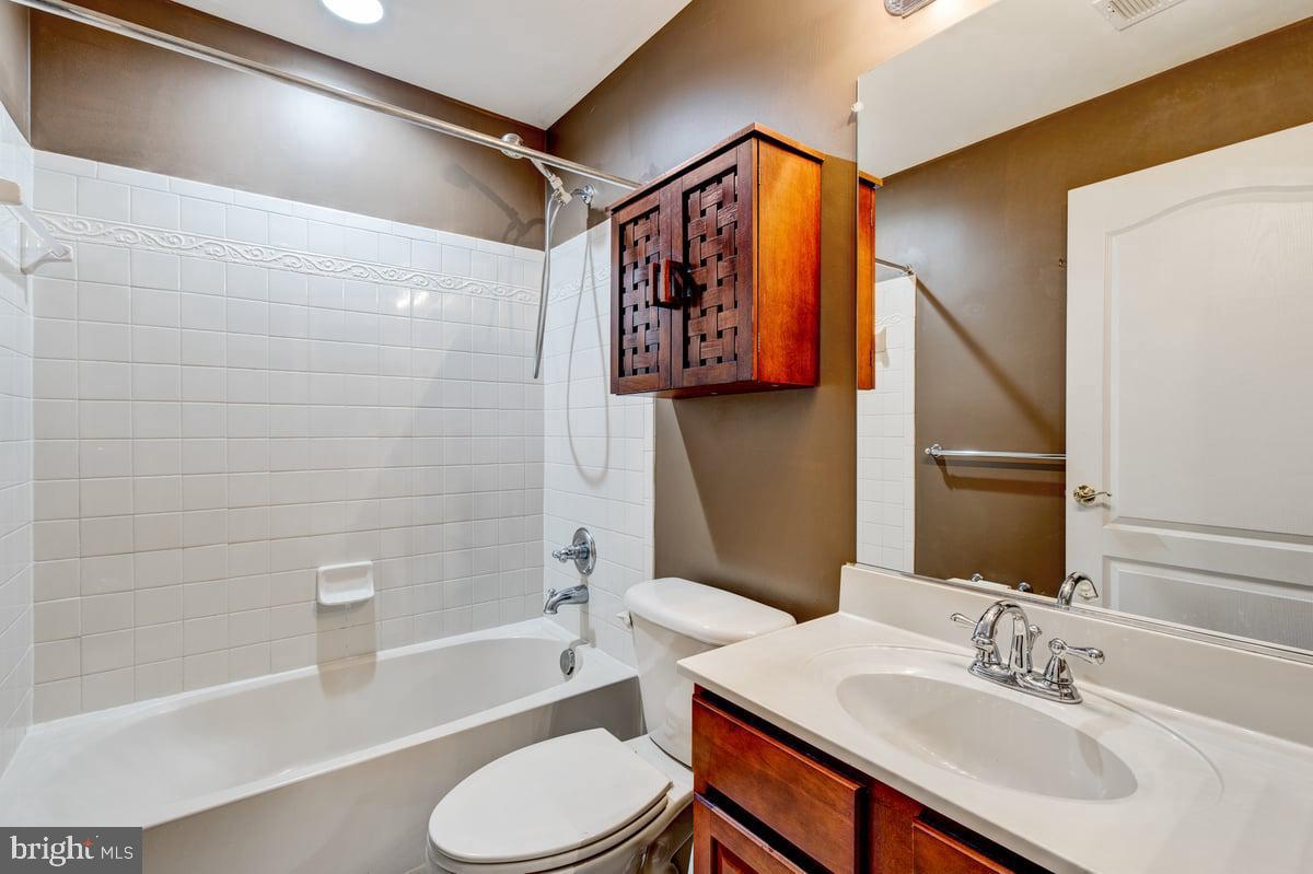 LENAH RUN - Residential Lease