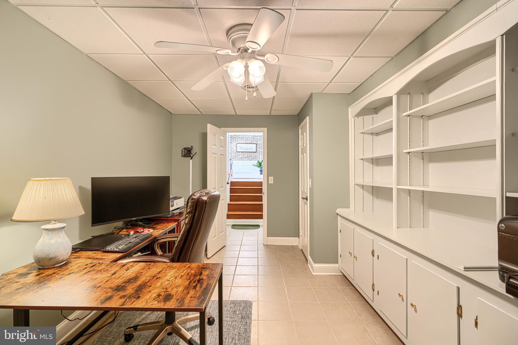 MY LADY'S MANOR - Residential