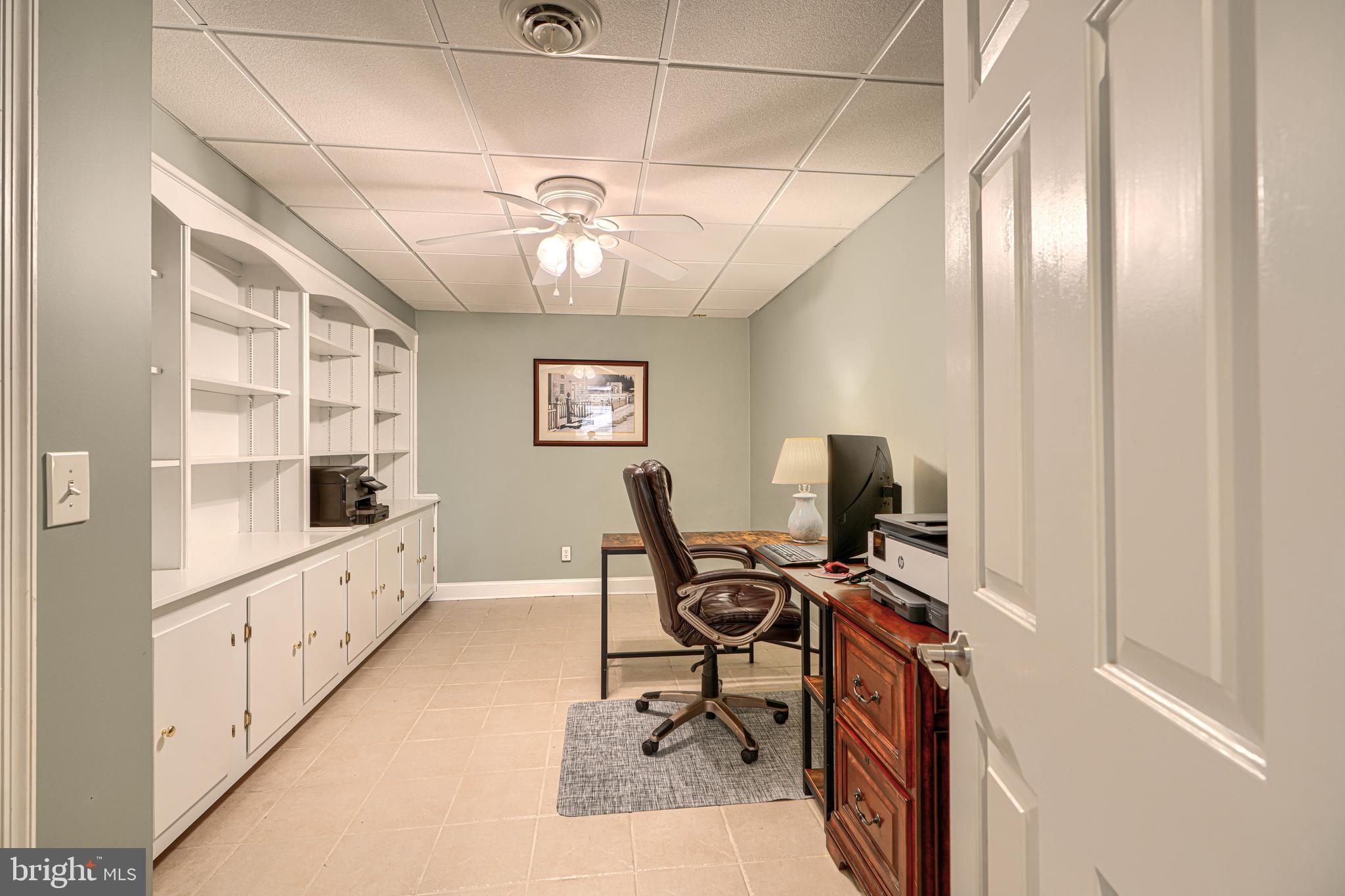 MY LADY'S MANOR - Residential