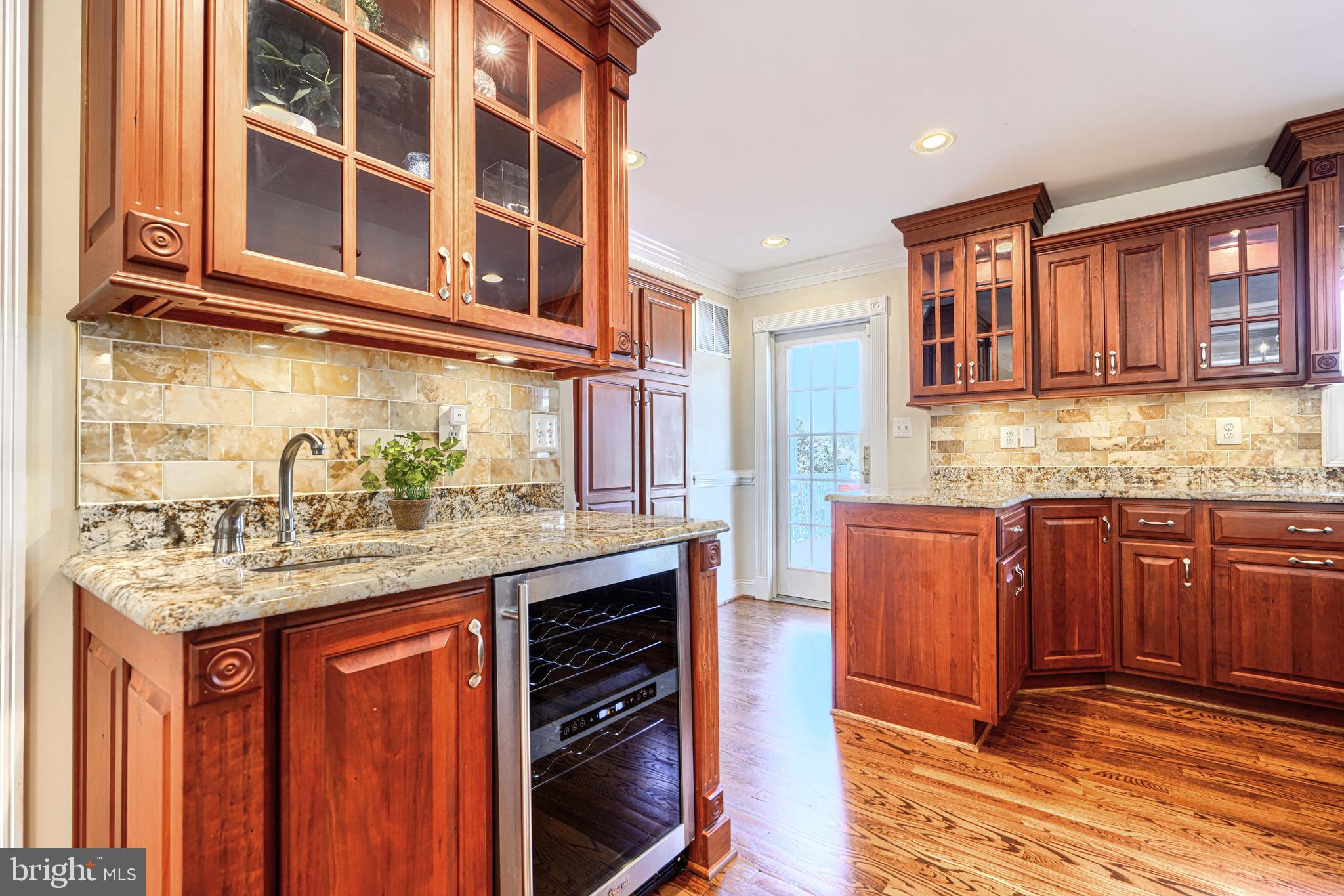 MY LADY'S MANOR - Residential