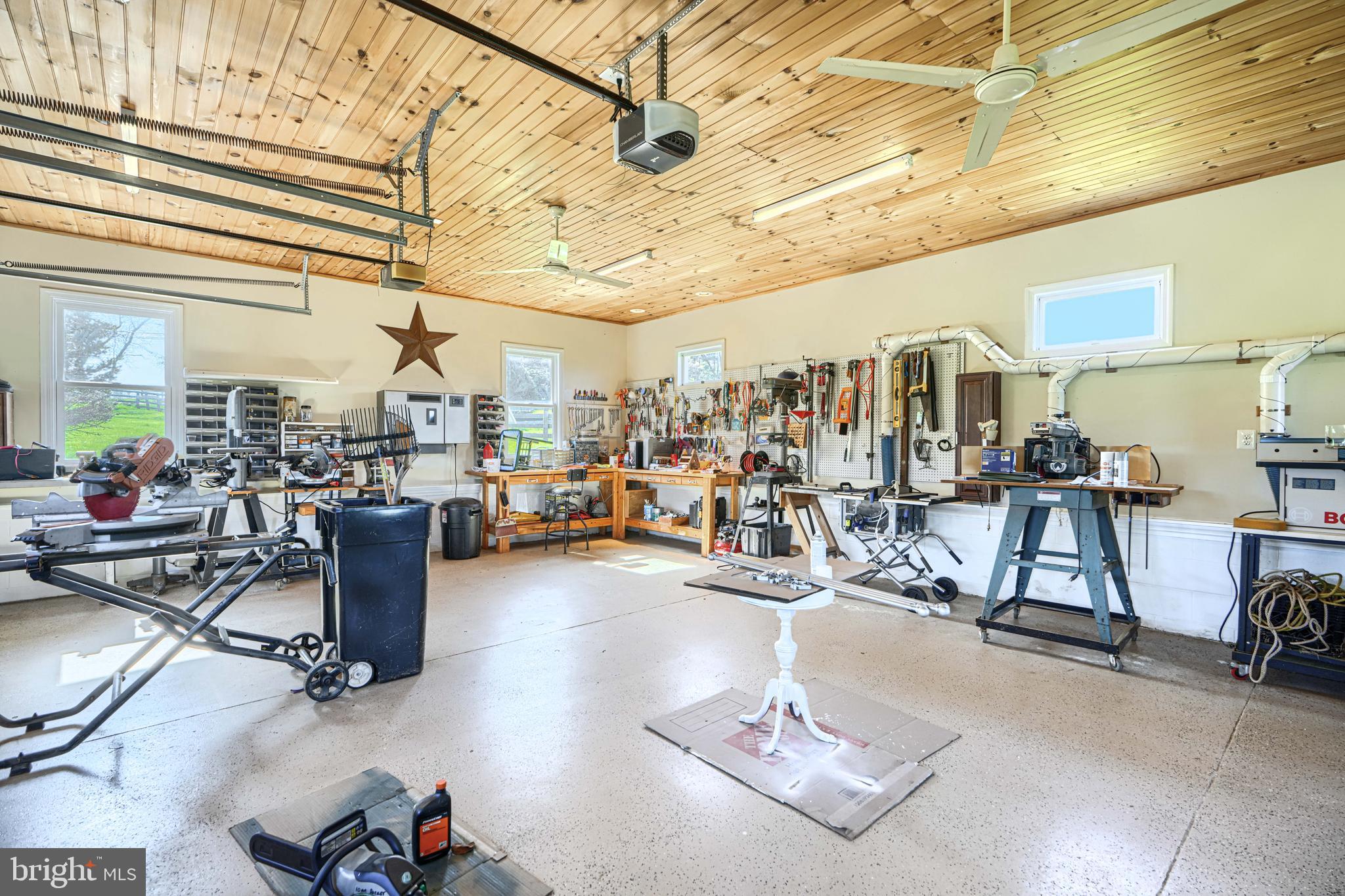 MY LADY'S MANOR - Residential