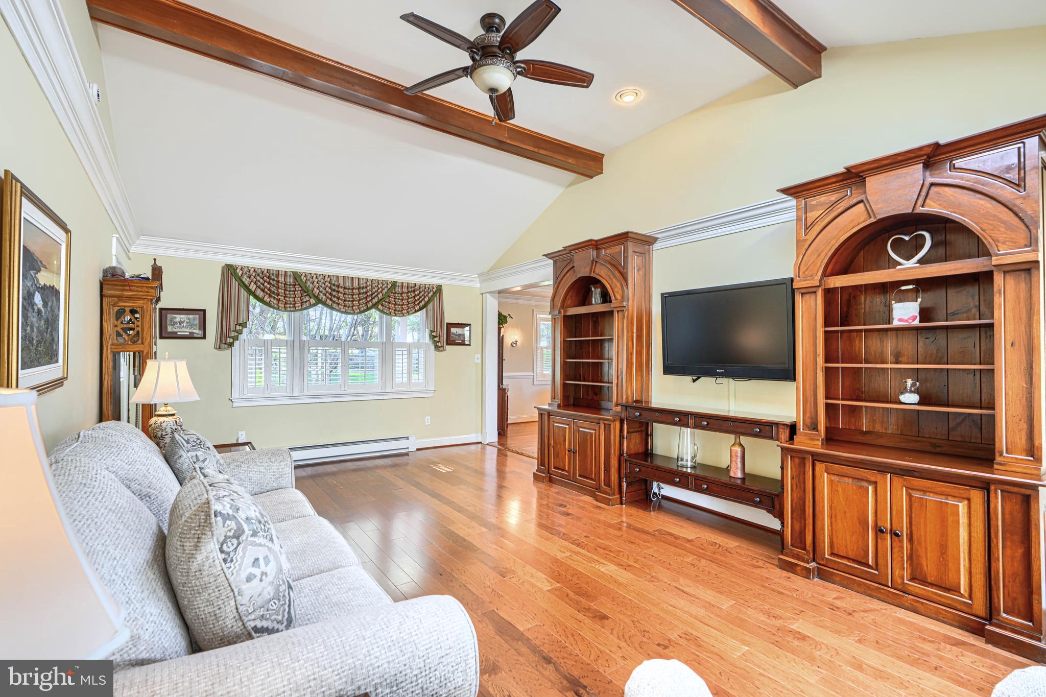 MY LADY'S MANOR - Residential