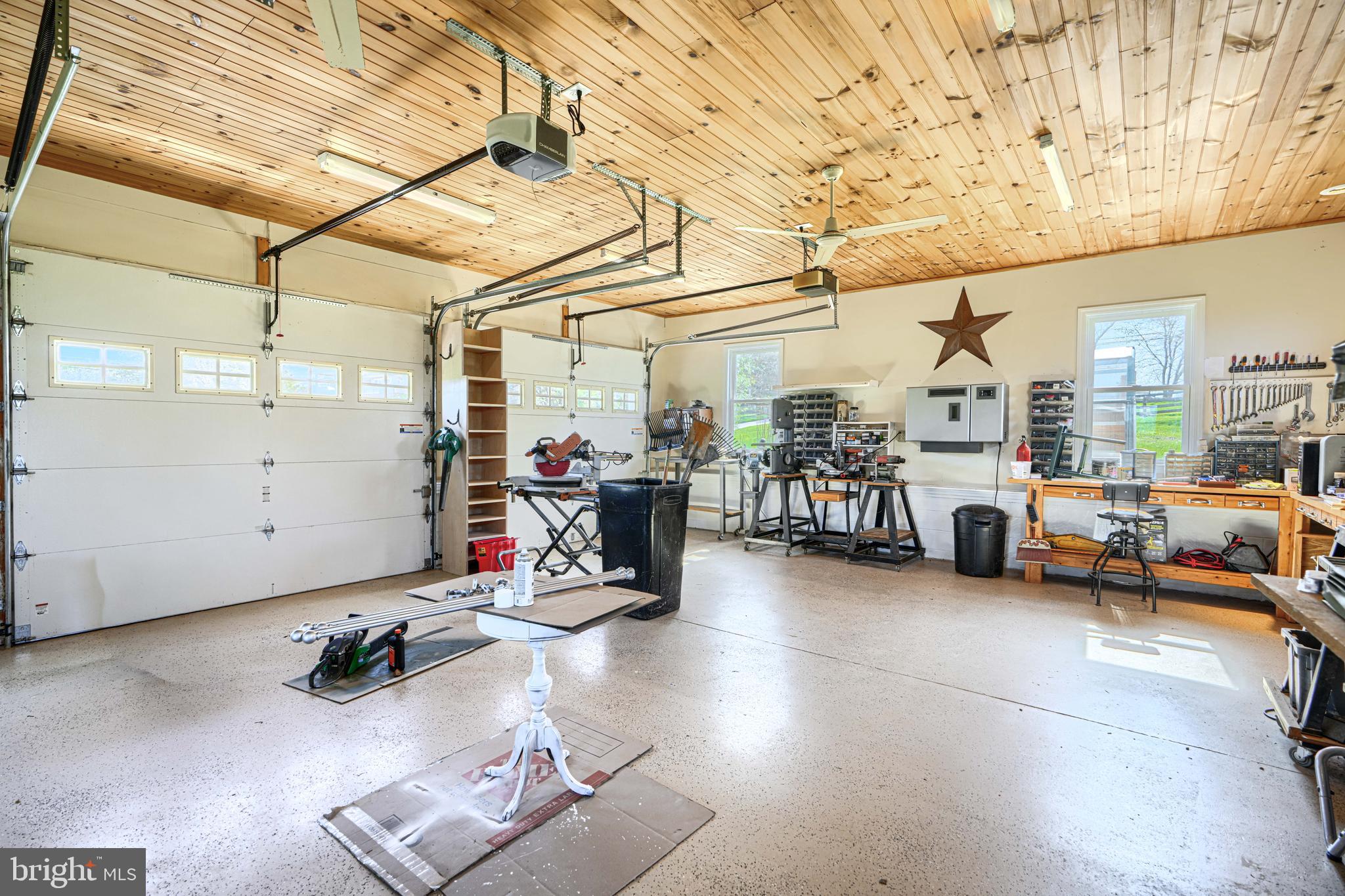 MY LADY'S MANOR - Residential