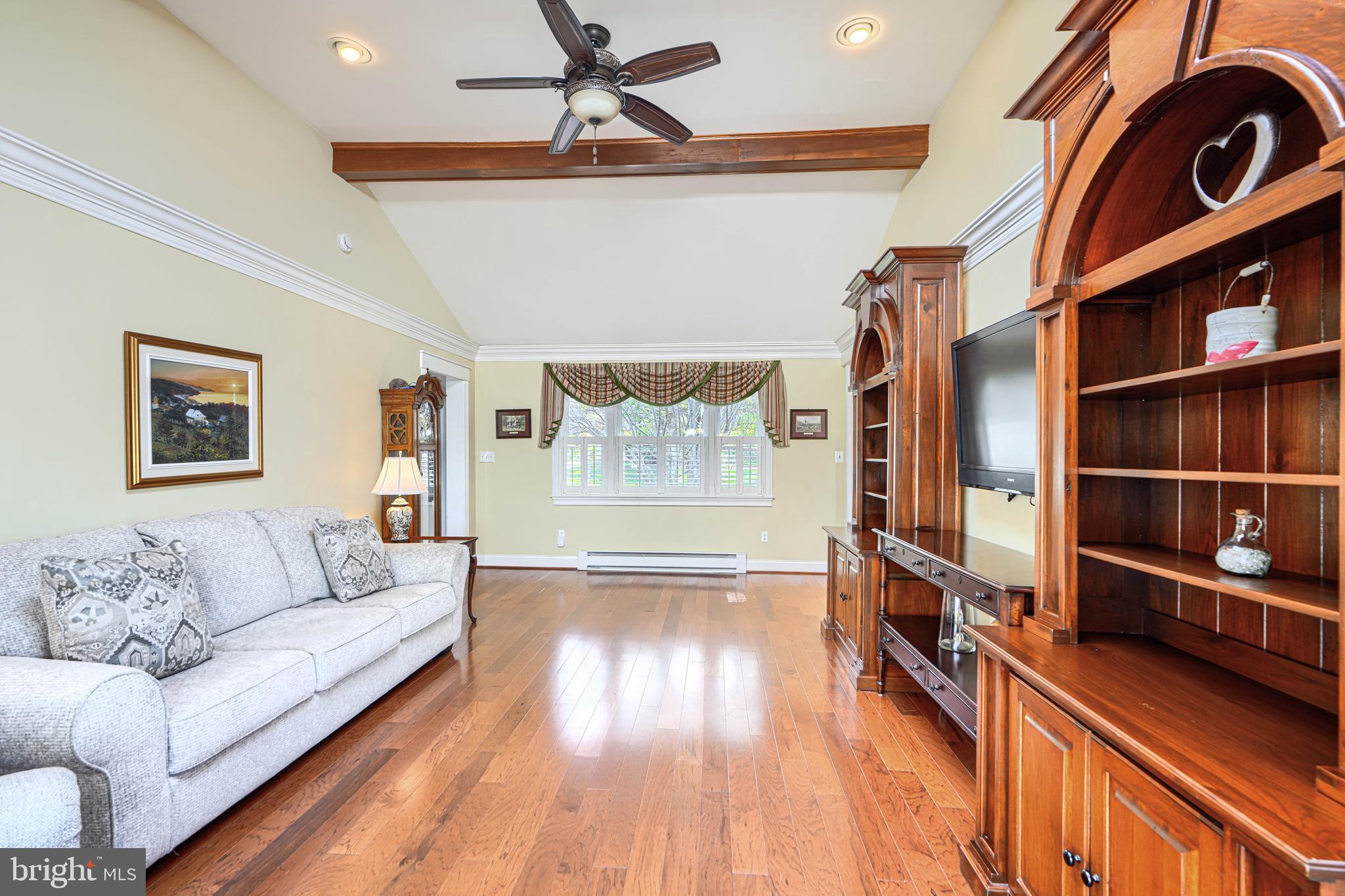 MY LADY'S MANOR - Residential