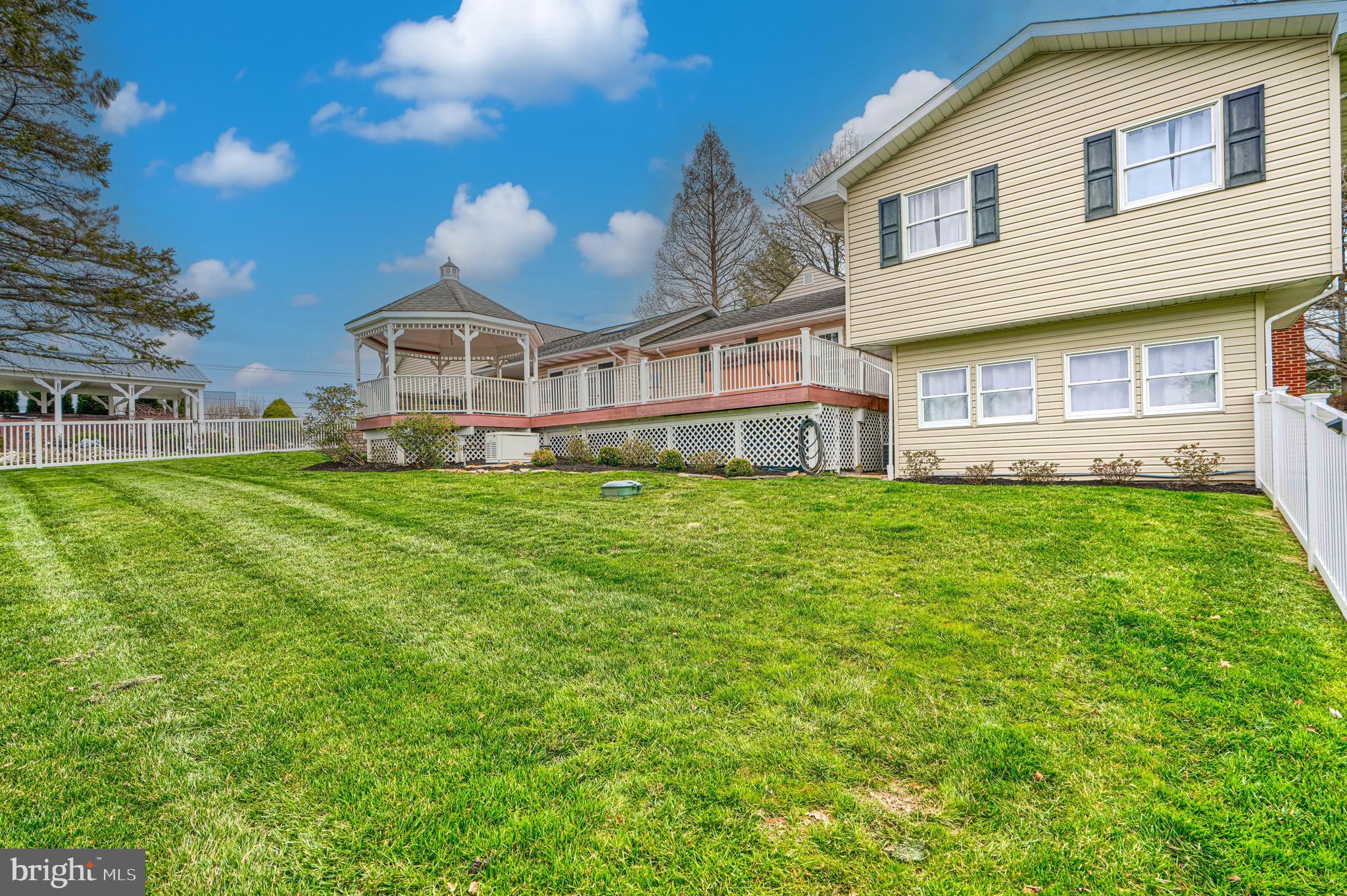 MY LADY'S MANOR - Residential