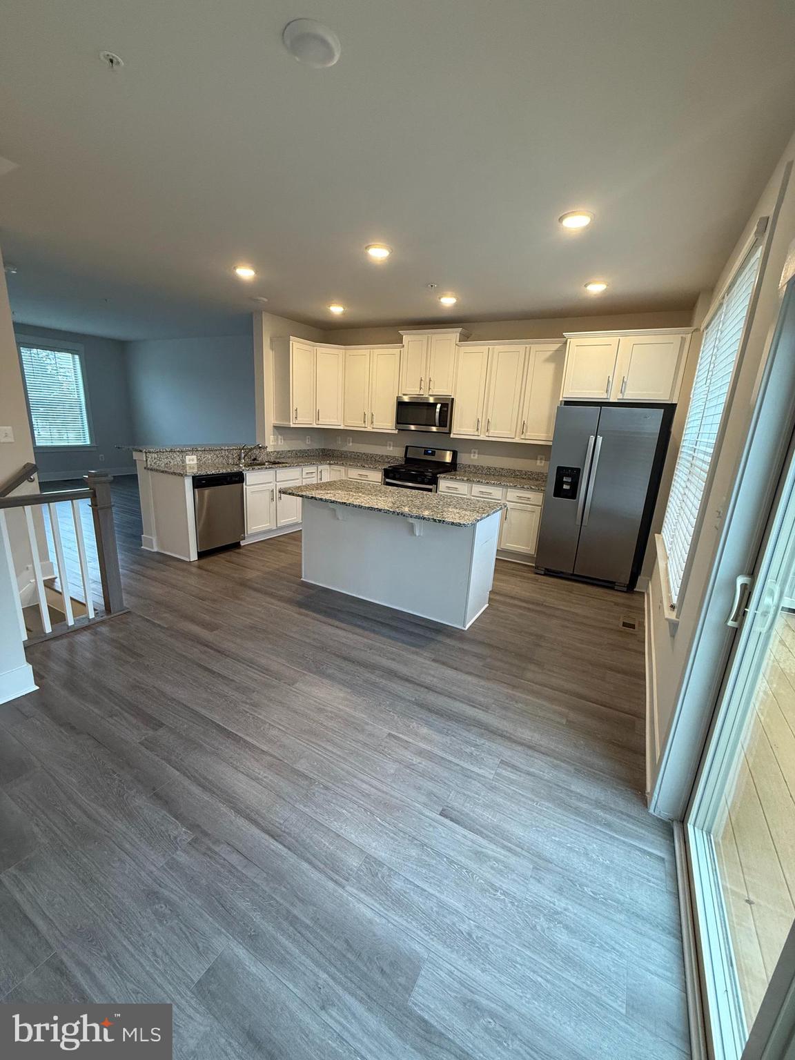 253 ARMENIAN OAK DRIVE