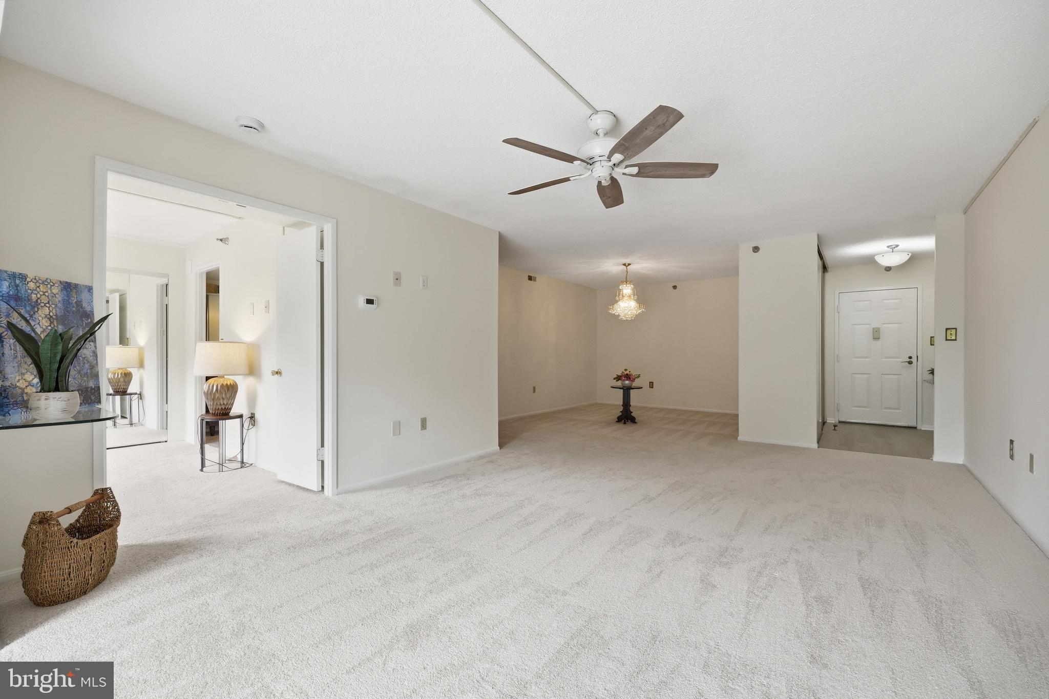 15115 INTERLACHEN DRIVE 3-215