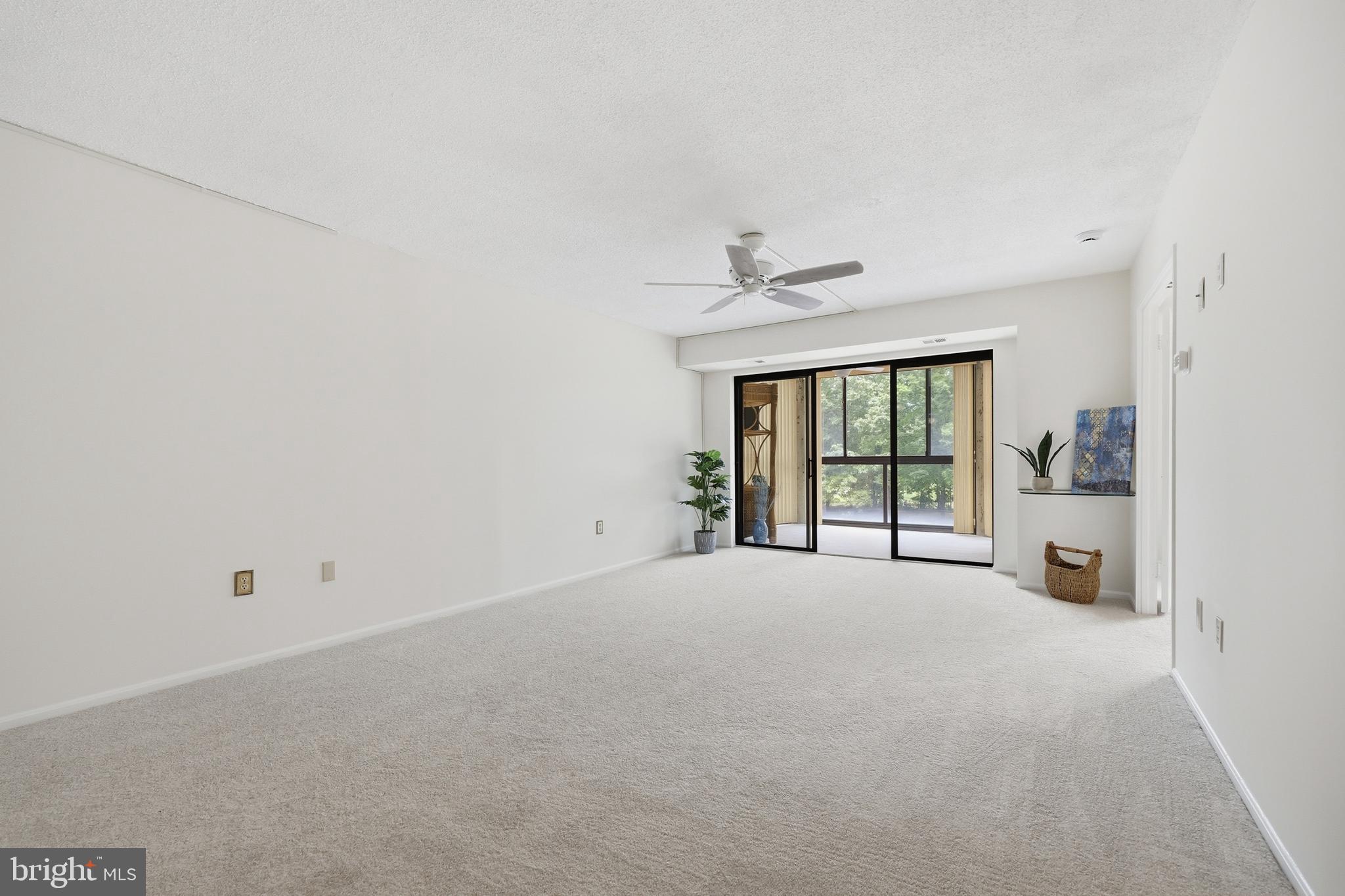 15115 INTERLACHEN DRIVE 3-215