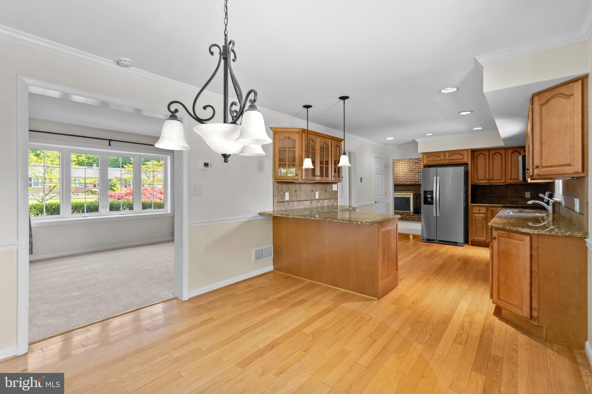 ROLLING MEADOWS - Residential