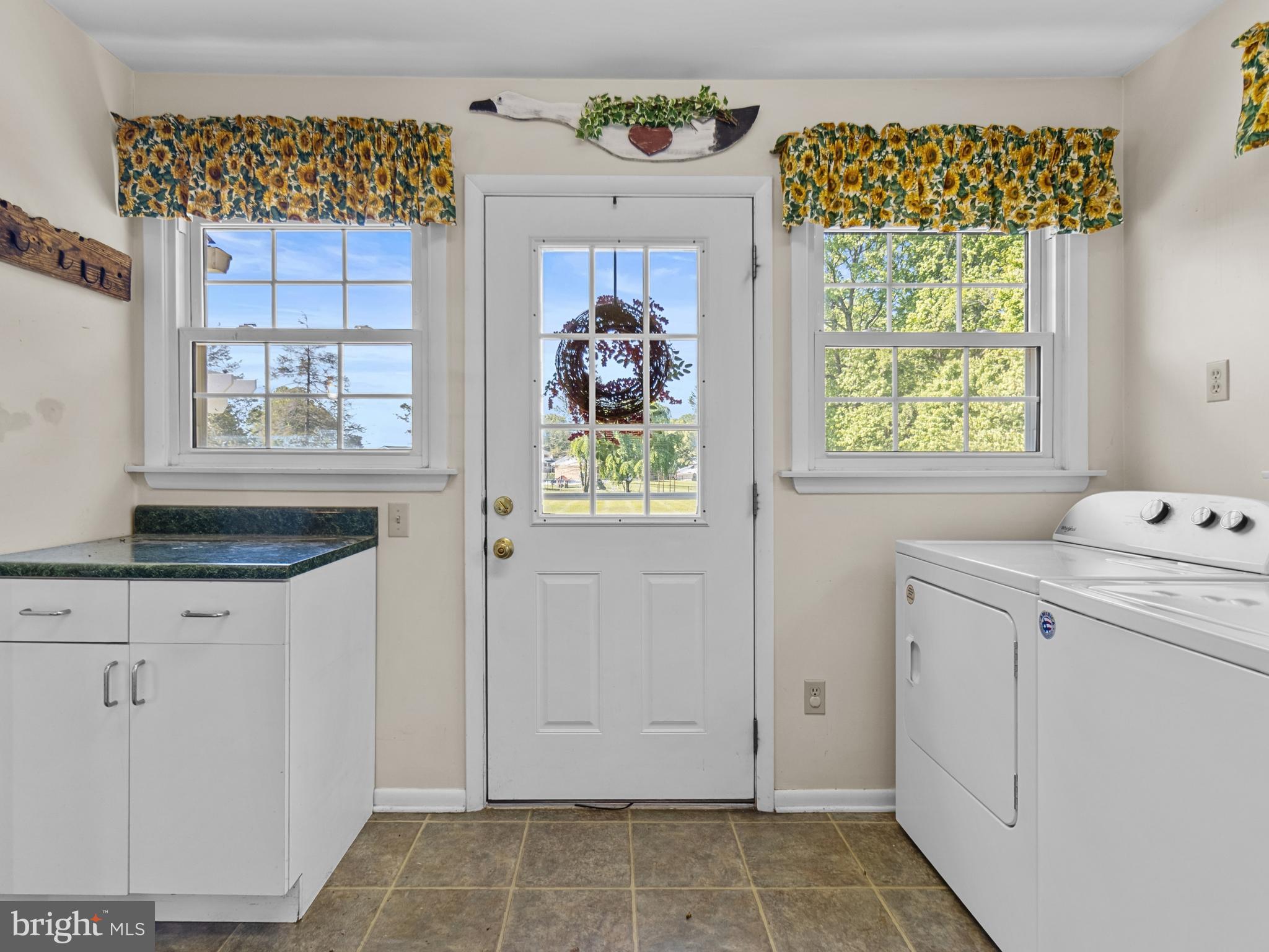 ROLLING MEADOWS - Residential