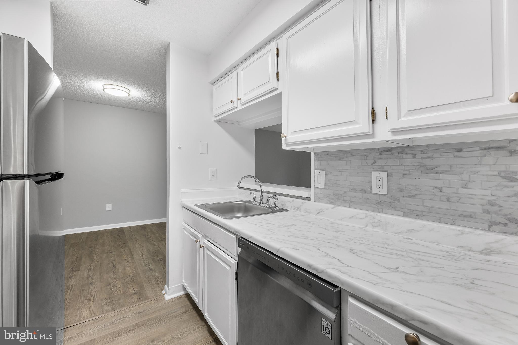 2415 RAVENS CREST DRIVE