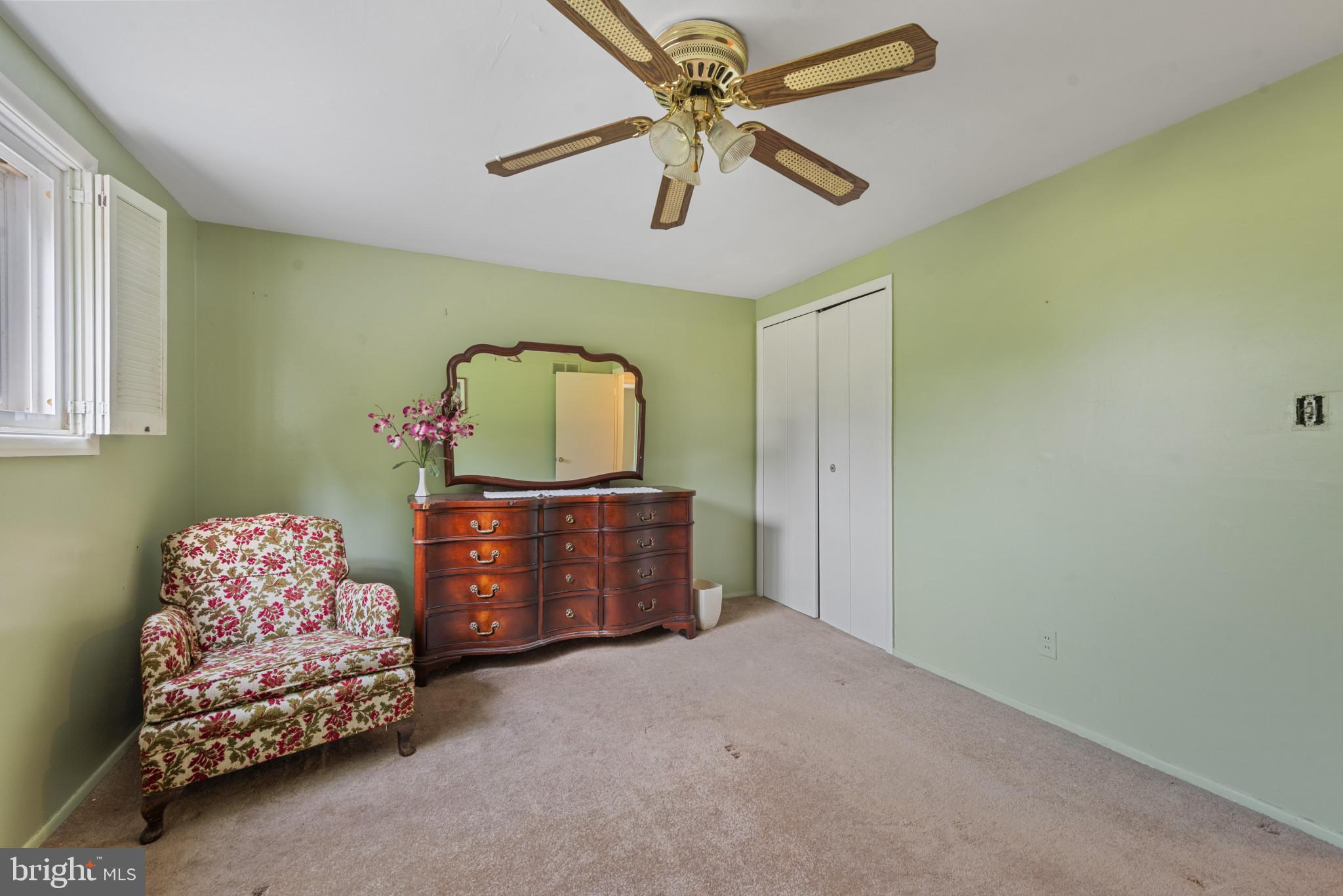 WILLIAMSBURG - Residential