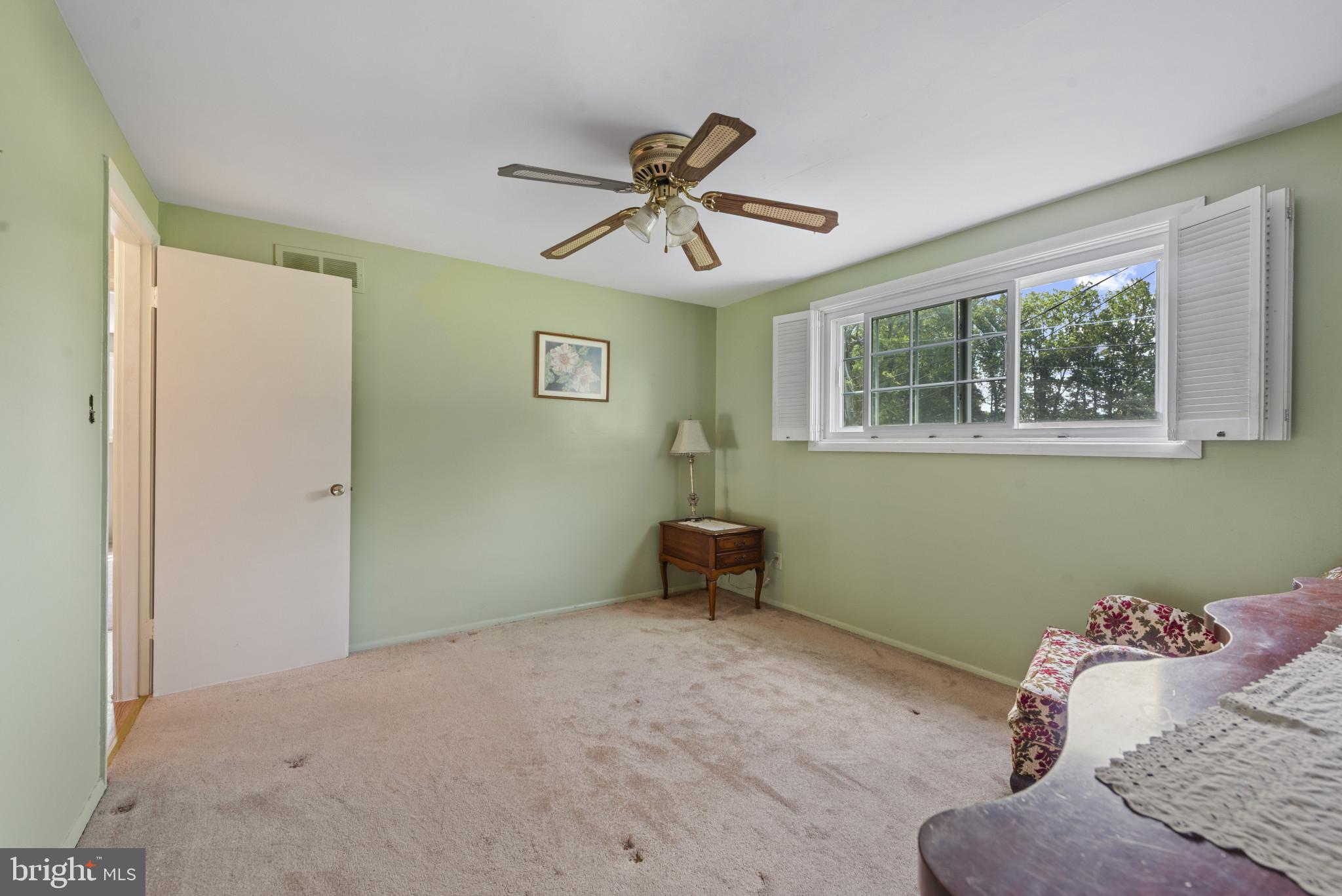 WILLIAMSBURG - Residential