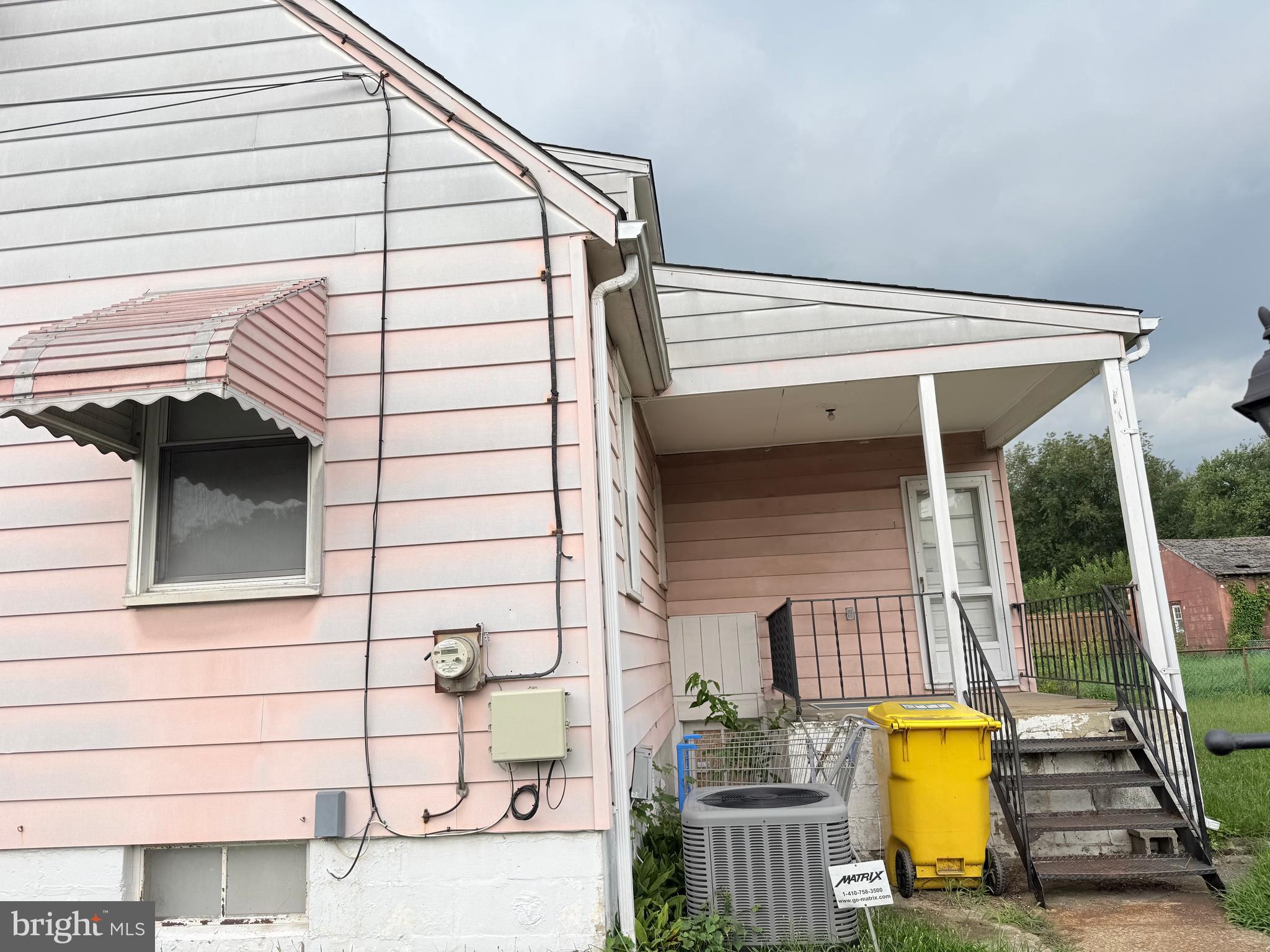 200 VERNON AVENUE