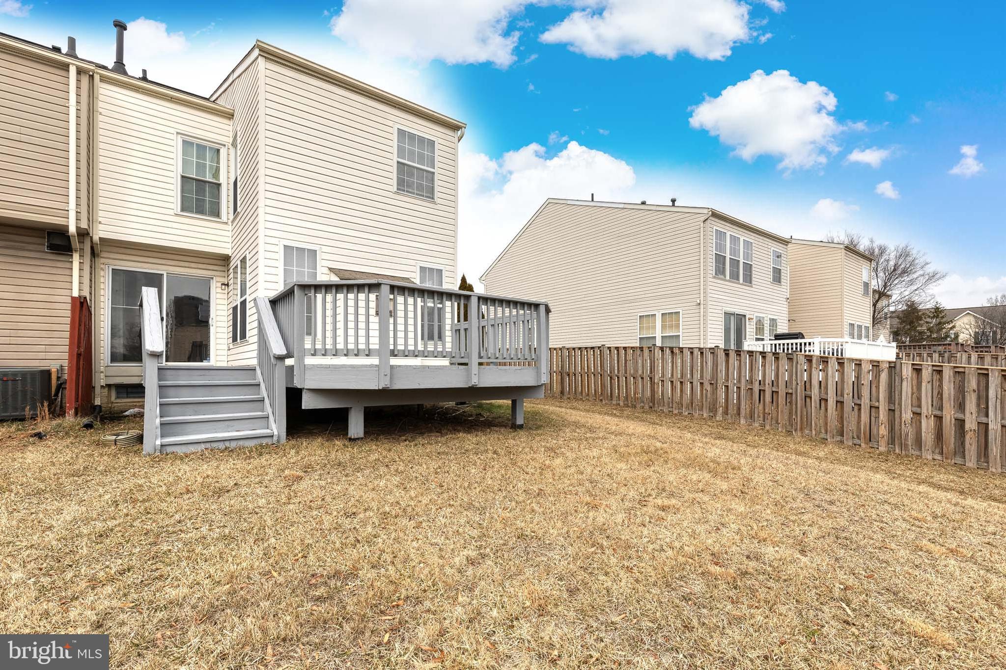 EATON SQUARE - Residential Lease