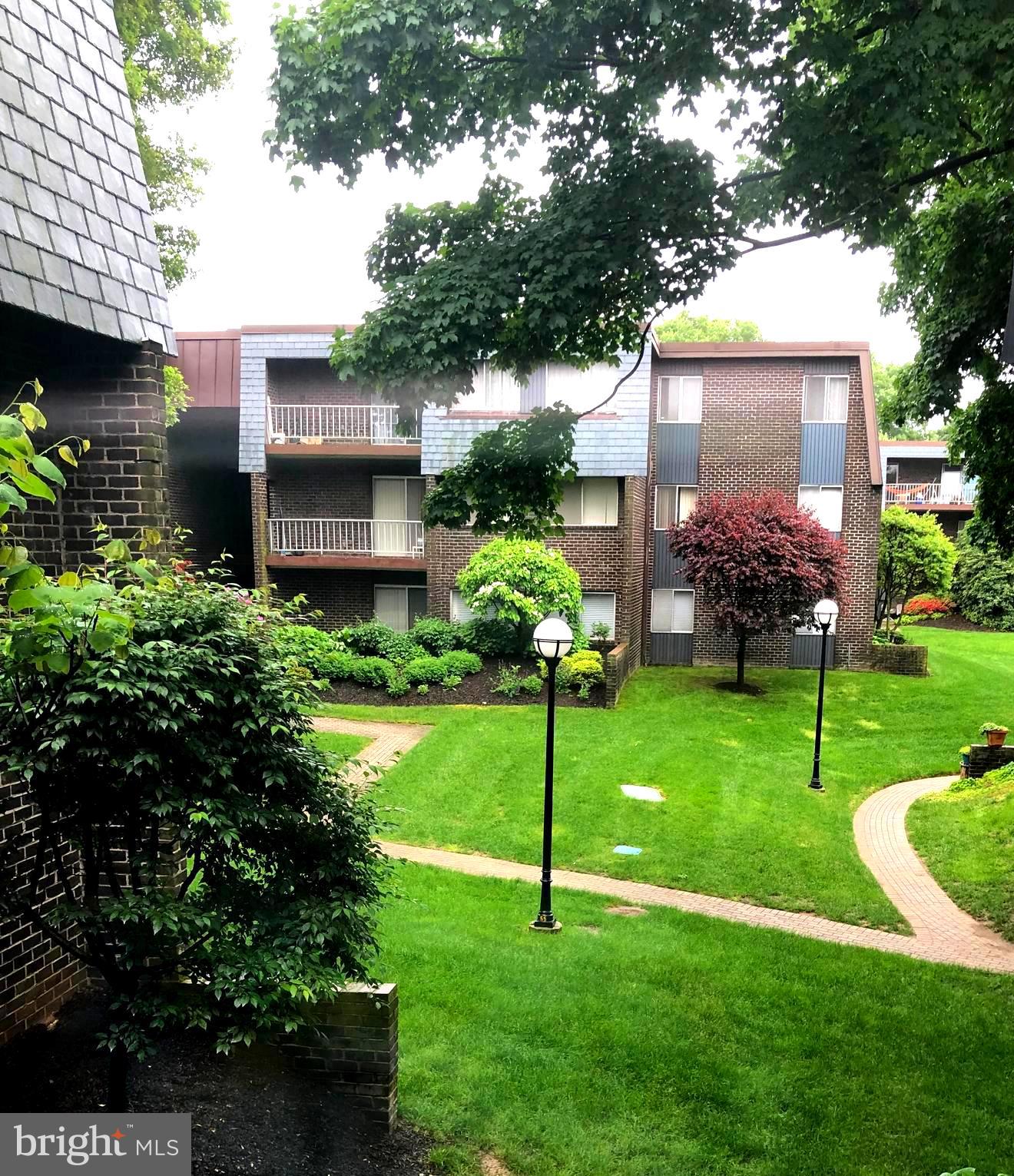 STEVENSON VILLAGE CONDO - Residential Lease