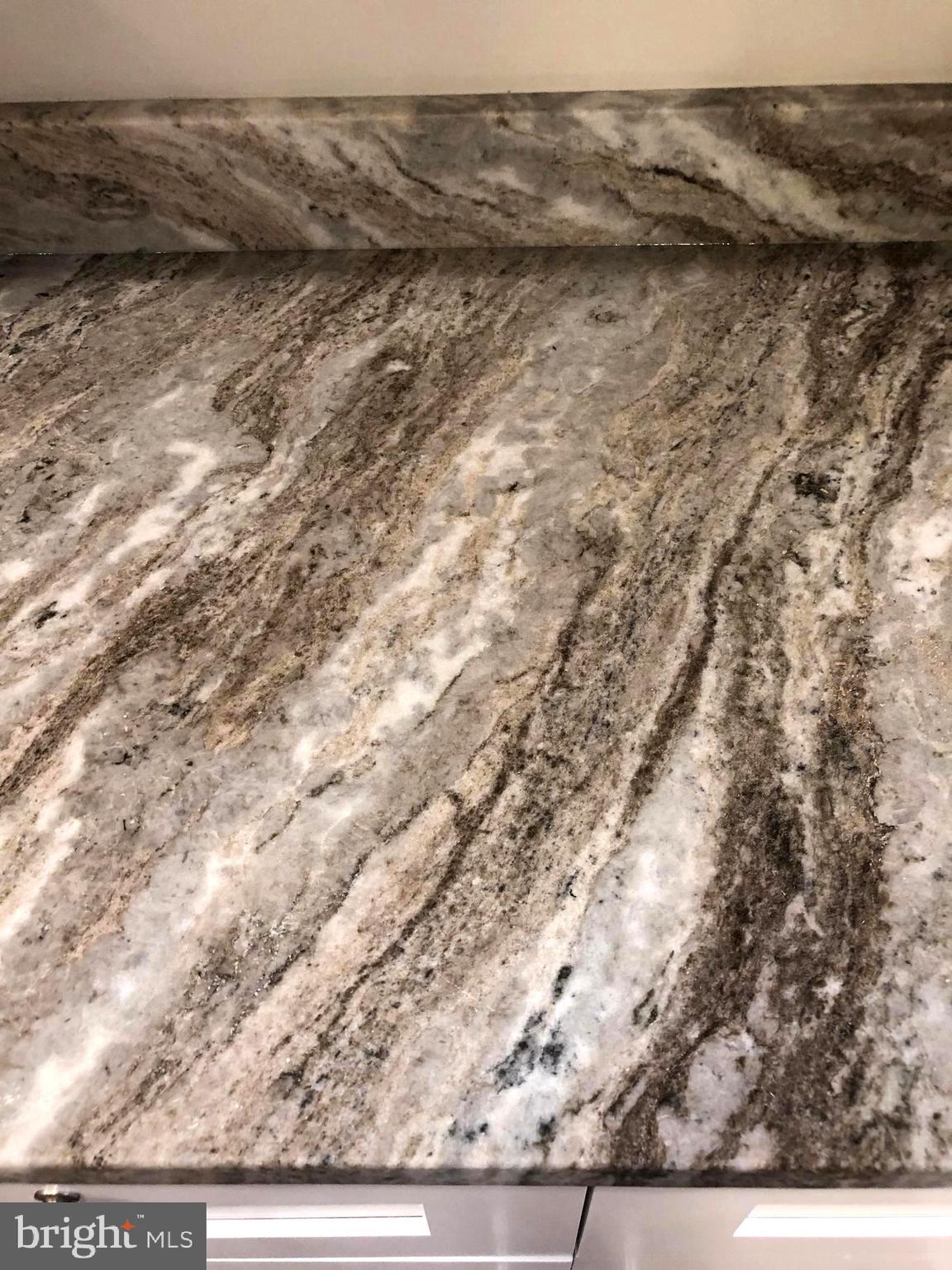 STEVENSON VILLAGE CONDO - Residential Lease