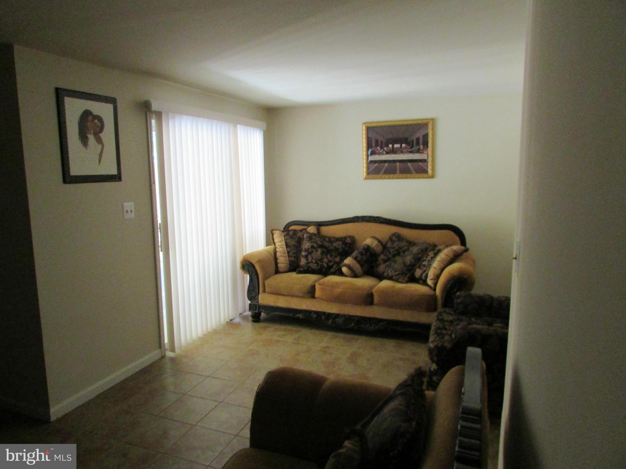 MONTCLAIR - Residential