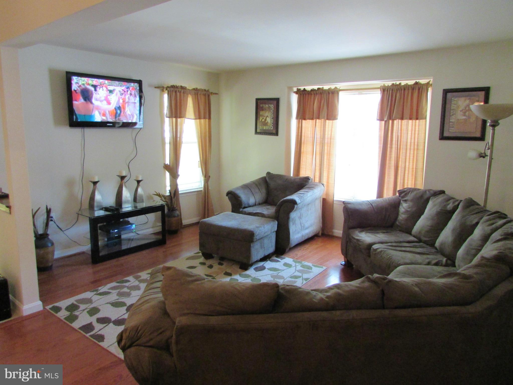 MONTCLAIR - Residential